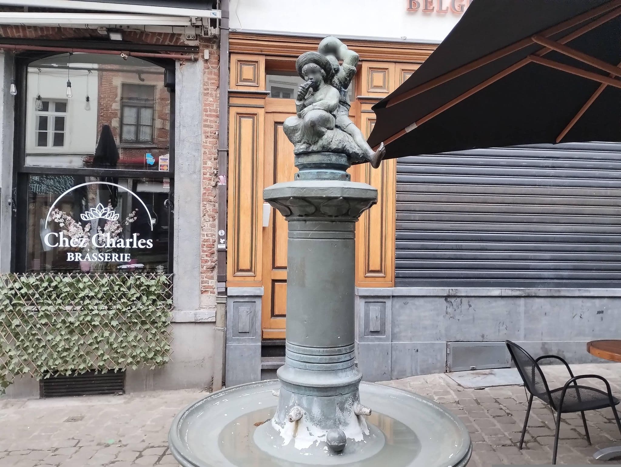 Street view near Brussels Gallery B&B, Brussels — © RaphaelPasLoin (CC BY-SA · Mapillary)