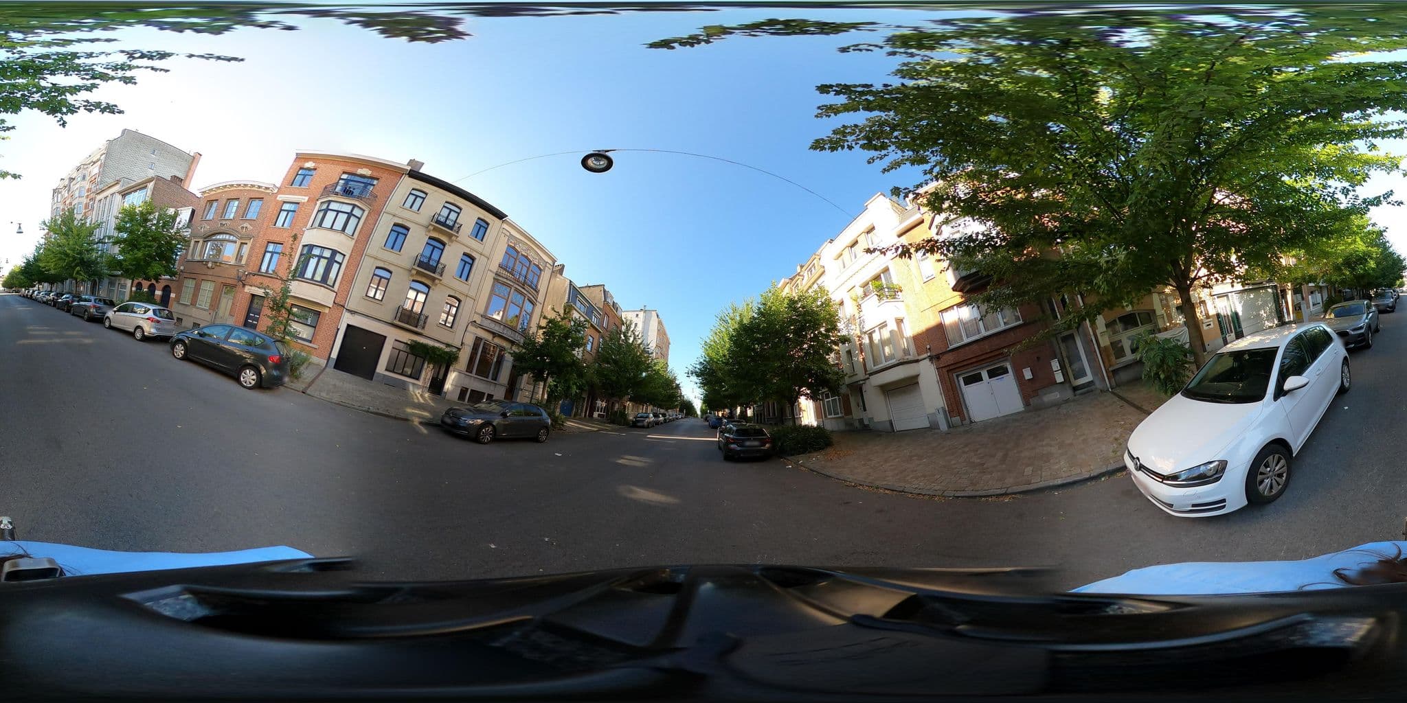 Street view near B&B La Chambre de Plume, Saint-Josse-ten-Noode — © RaphaelPasLoin (CC BY-SA · Mapillary)