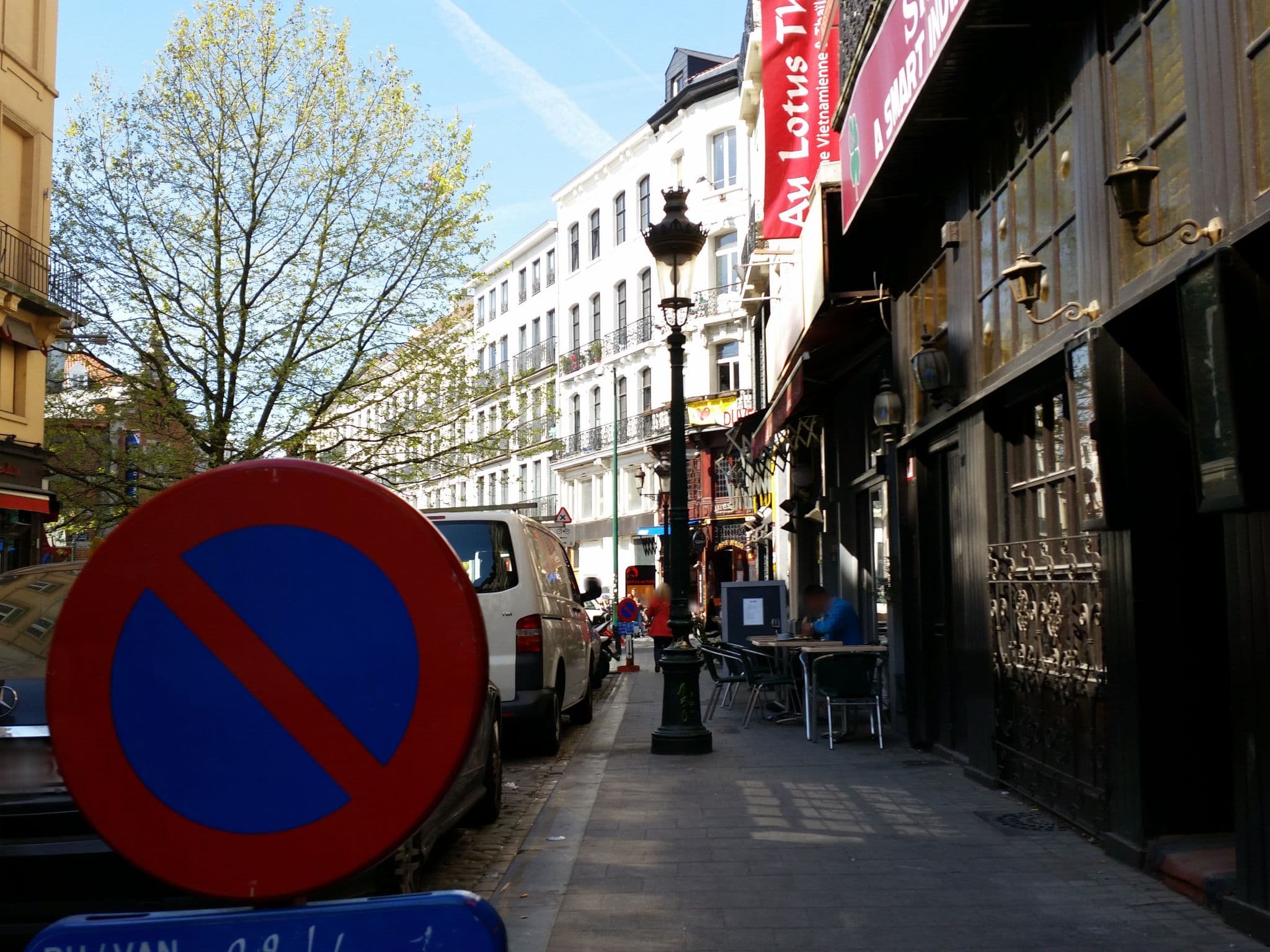 Street view near Smartflats - Saint-Gery Garden Flats, Brussels — © filipc (CC BY-SA · Mapillary)