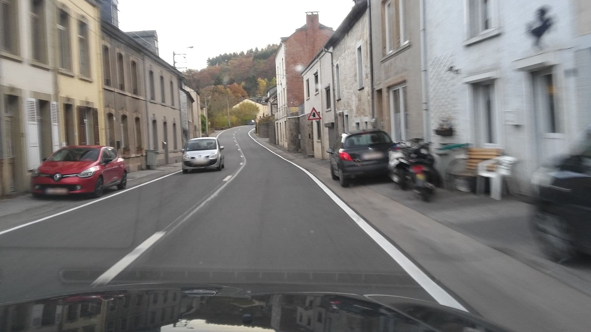 Street view near Gîte de charme à Bouillon Faubourg, Bouillon — © foxandpotatoes (CC BY-SA · Mapillary)