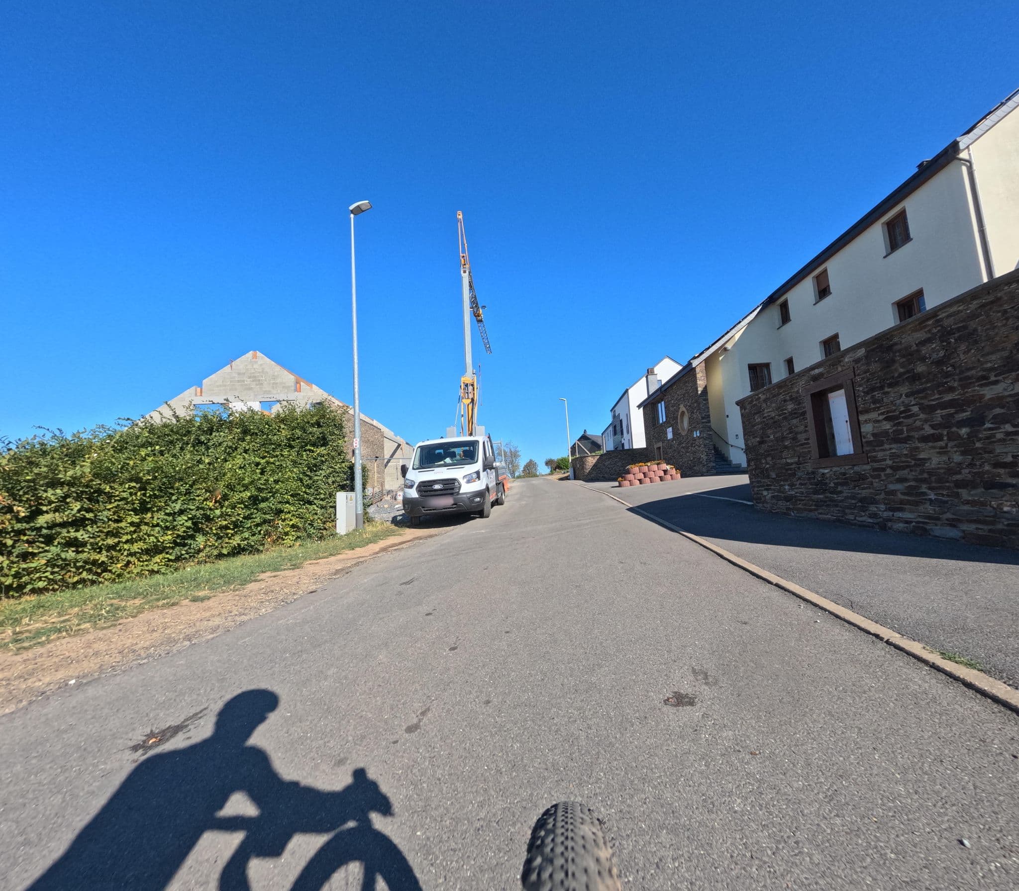Street view near L'Orchidée, Bouillon — © Stijnbrengtdewereldinbeeld (CC BY-SA · Mapillary)