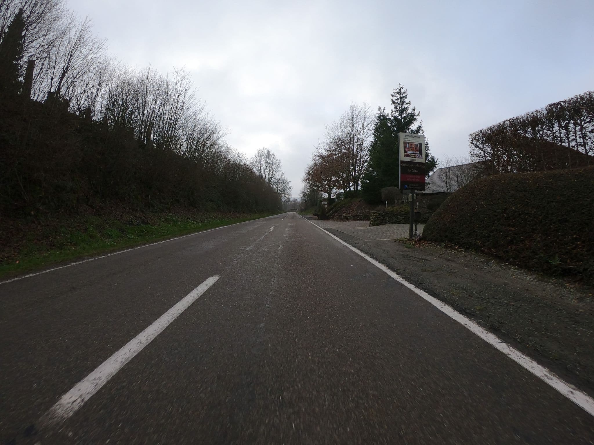 Street view near Auberge Du Palis, Bouillon — © joostjakob (CC BY-SA · Mapillary)