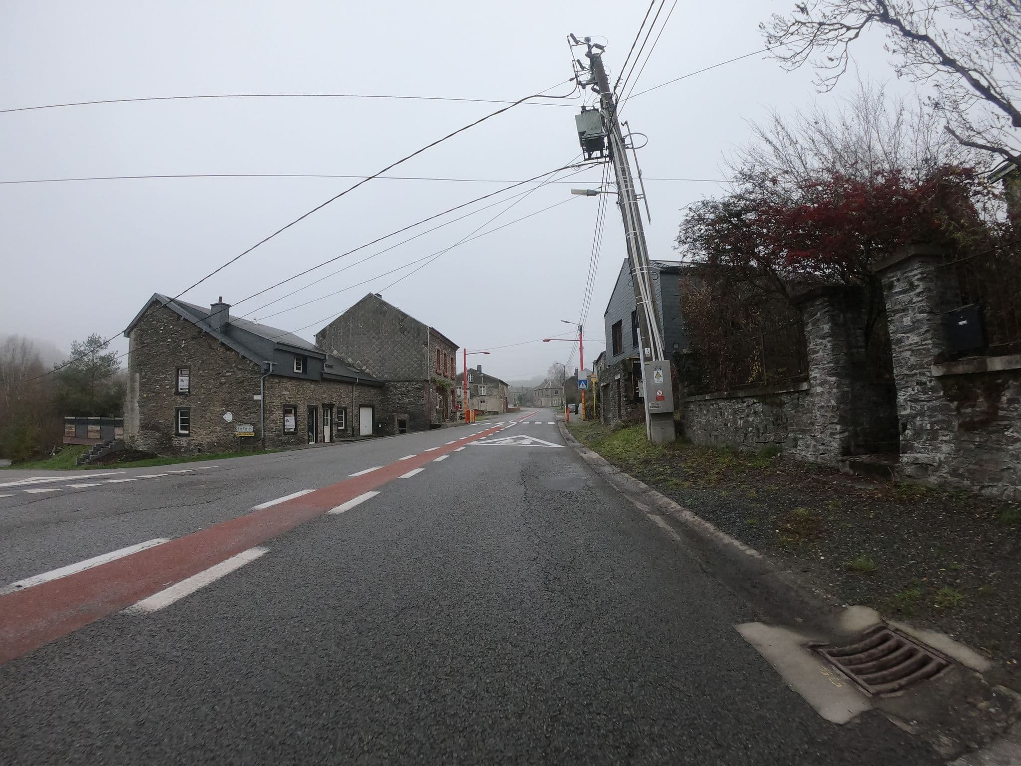 Street view near Gite Les Crêtes, Bièvre — © joostjakob (CC BY-SA · Mapillary)