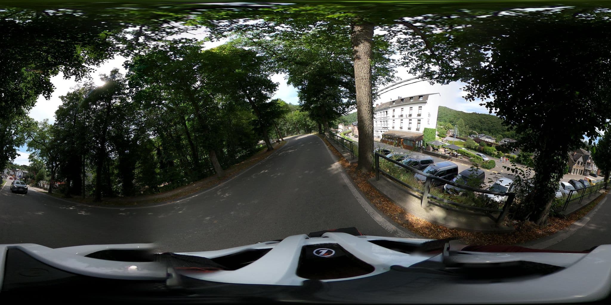 Street view near Hôtel de Liège, La Roche-en-Ardenne — © Mizuna (CC BY-SA · Mapillary)