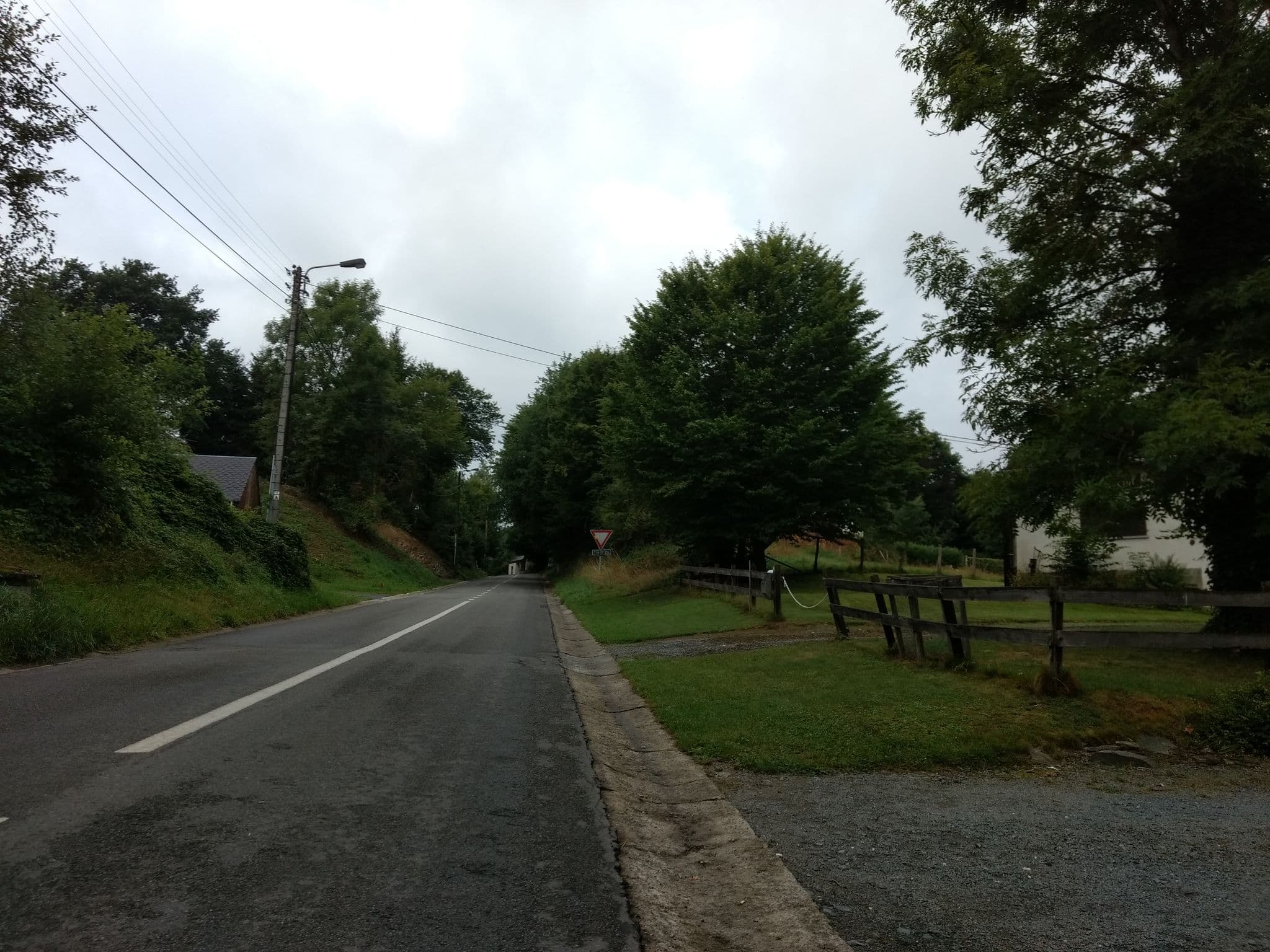 Street view near La Mouette, Houffalize — © polyglot (CC BY-SA · Mapillary)