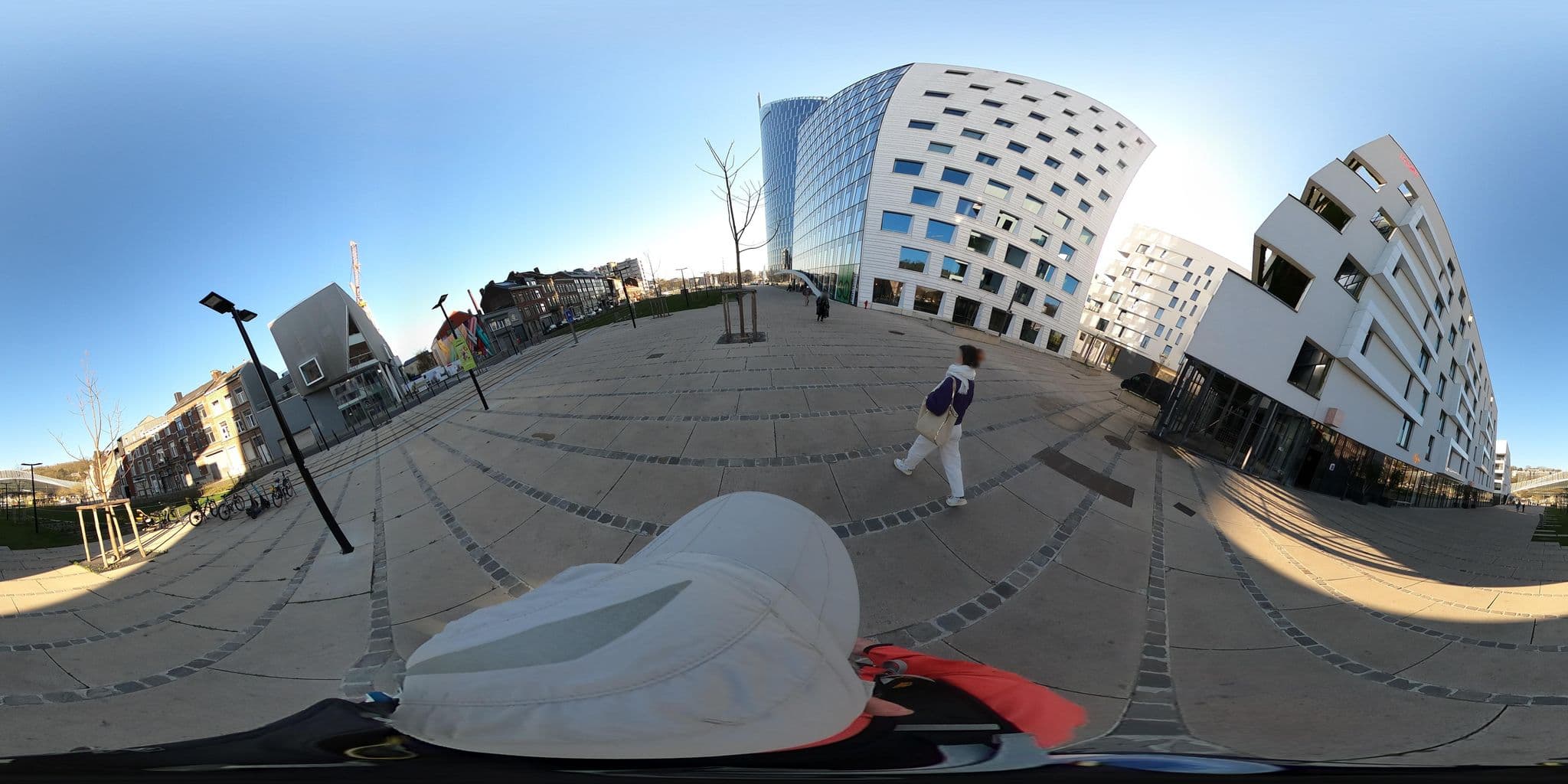 Street view near YUST Liège, Liège — © Eebie (CC BY-SA · Mapillary)