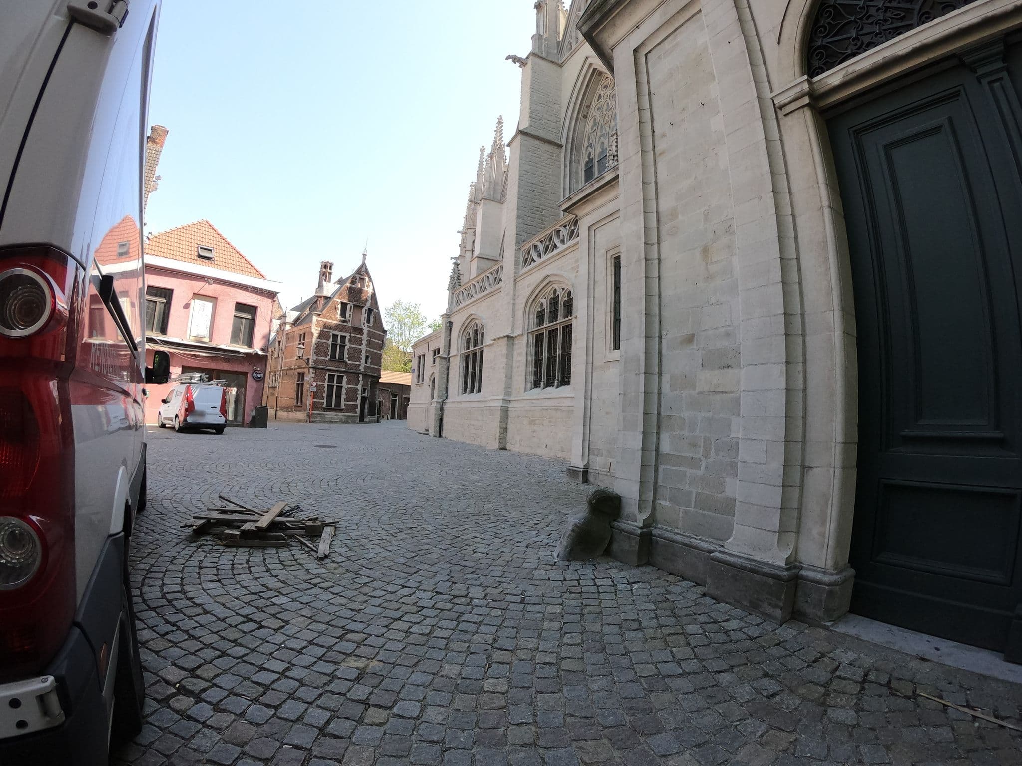 Street view near Hotel Vé, Mechelen — © filipc (CC BY-SA · Mapillary)