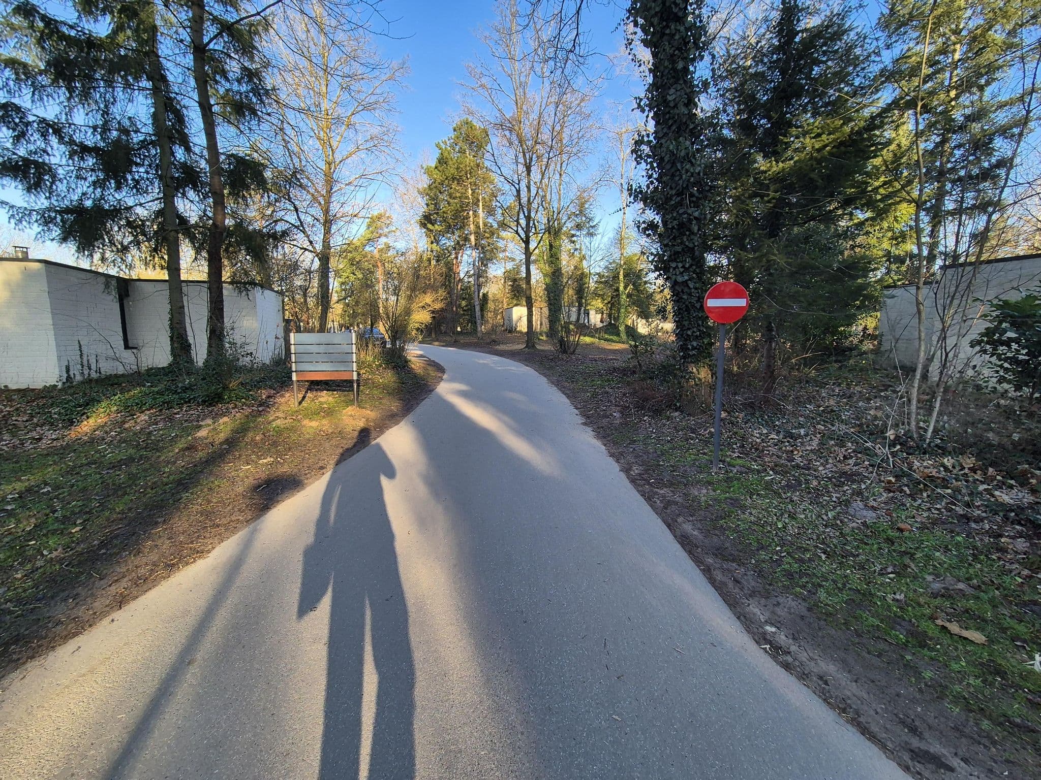 Street view near Cottage 210, Ellikom — © dentonny (CC BY-SA · Mapillary)