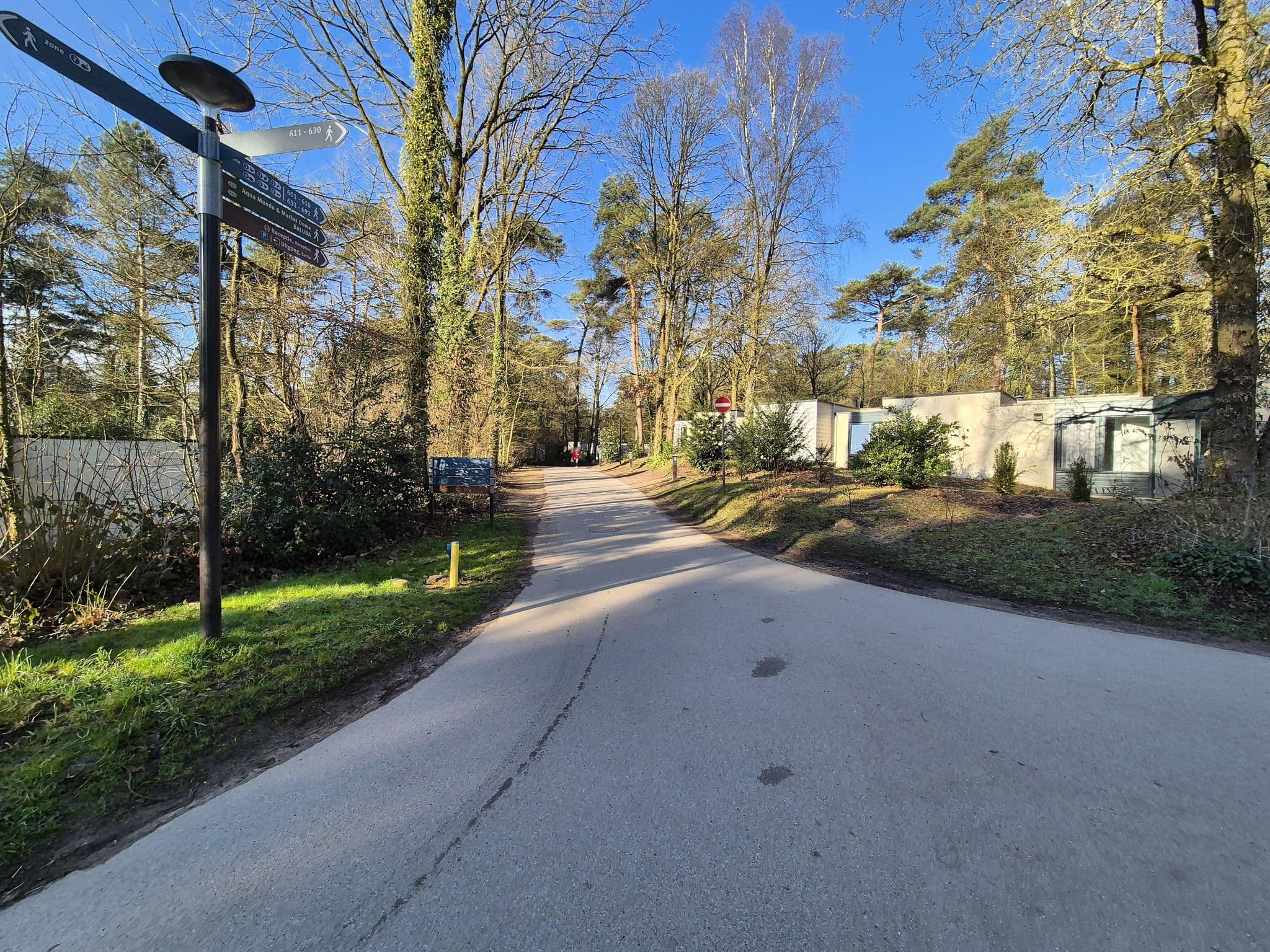 Street view near Cottage 702, Ellikom — © dentonny (CC BY-SA · Mapillary)