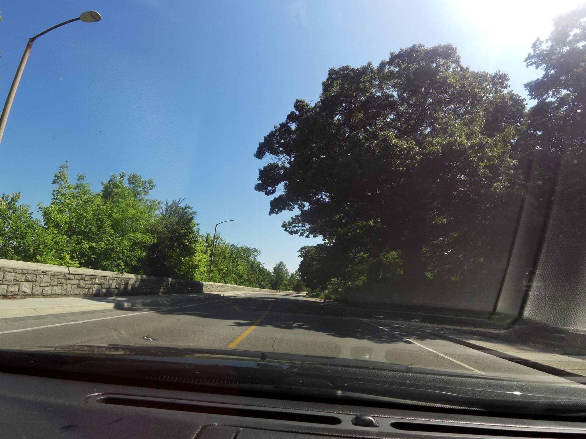Street view near Lion’s Head Bed & Breakfast, Niagara Falls — © kevo (CC BY-SA · Mapillary)