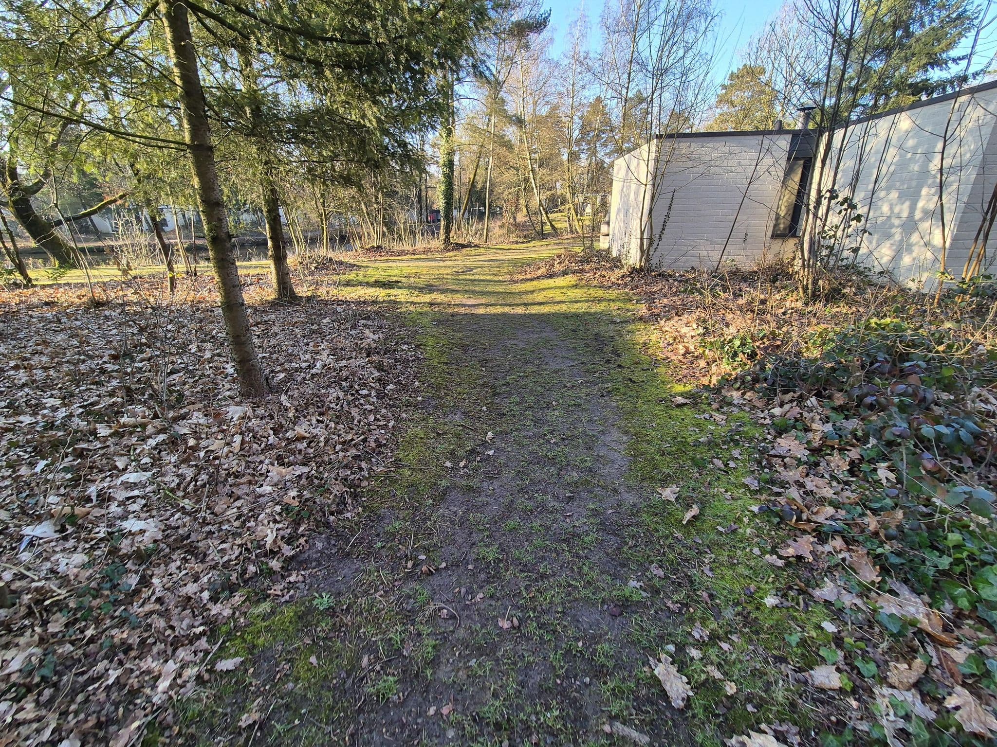 Street view near Cottage 115, Ellikom — © dentonny (CC BY-SA · Mapillary)