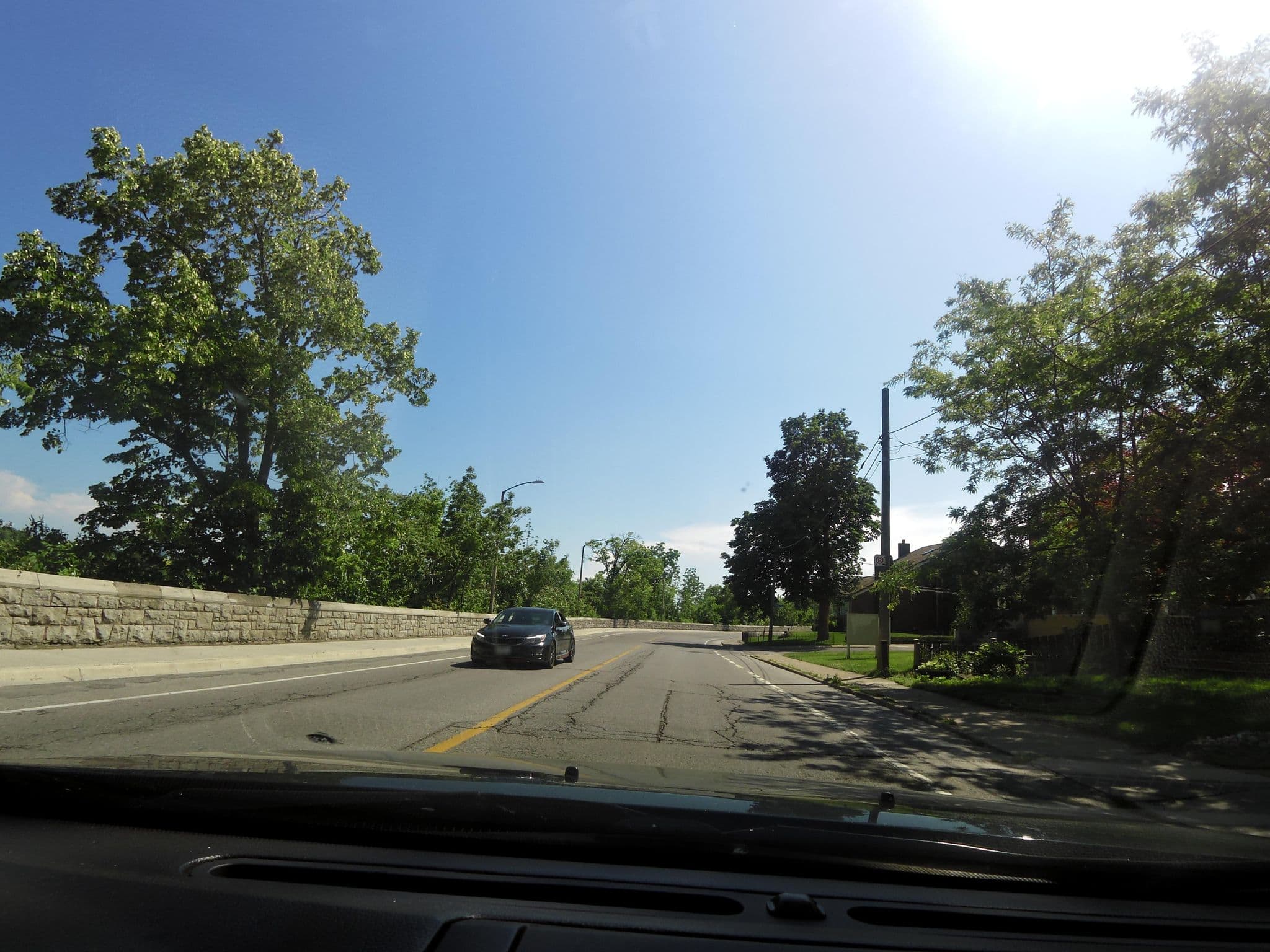 Street view near Accommodations Niagara, Niagara Falls — © kevo (CC BY-SA · Mapillary)