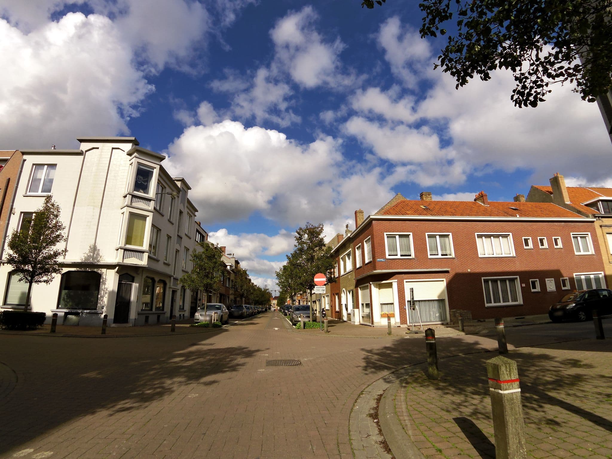 Street view near El Kaddouri @Oostende, Ostend — © zors1843 (CC BY-SA · Mapillary)