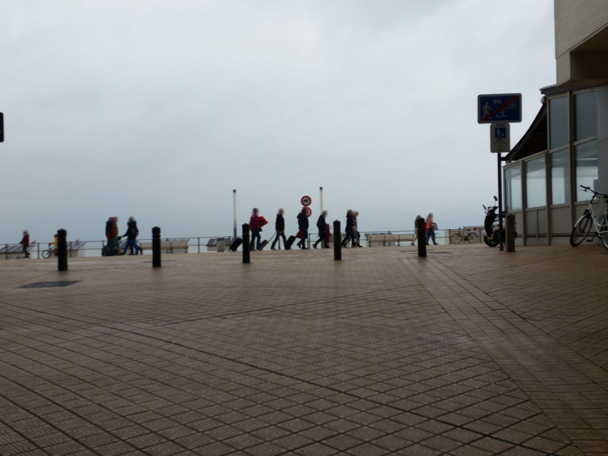 Street view near Royal Astor, Ostend — © filipc (CC BY-SA · Mapillary)