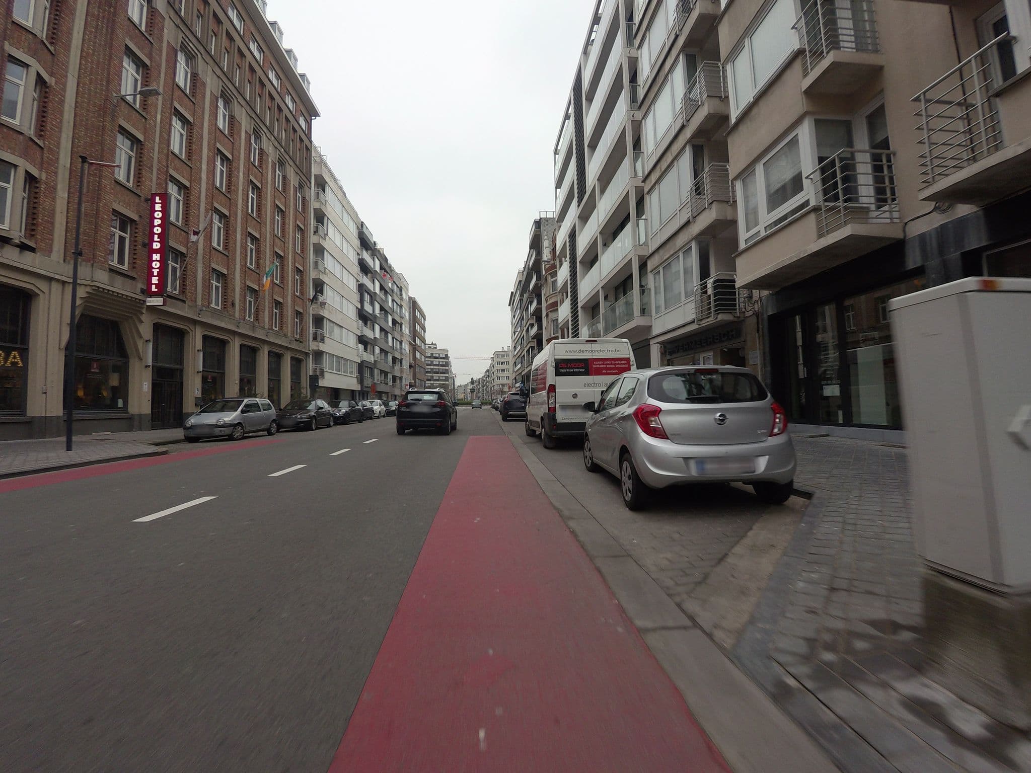 Street view near Leopold Hotel Ostend, Ostend — © filipc (CC BY-SA · Mapillary)