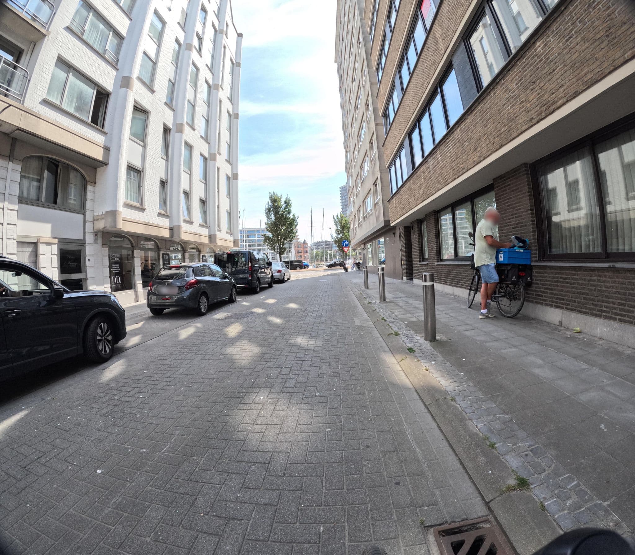 Street view near Noens-Lanssens/J, Ostend — © filipc (CC BY-SA · Mapillary)