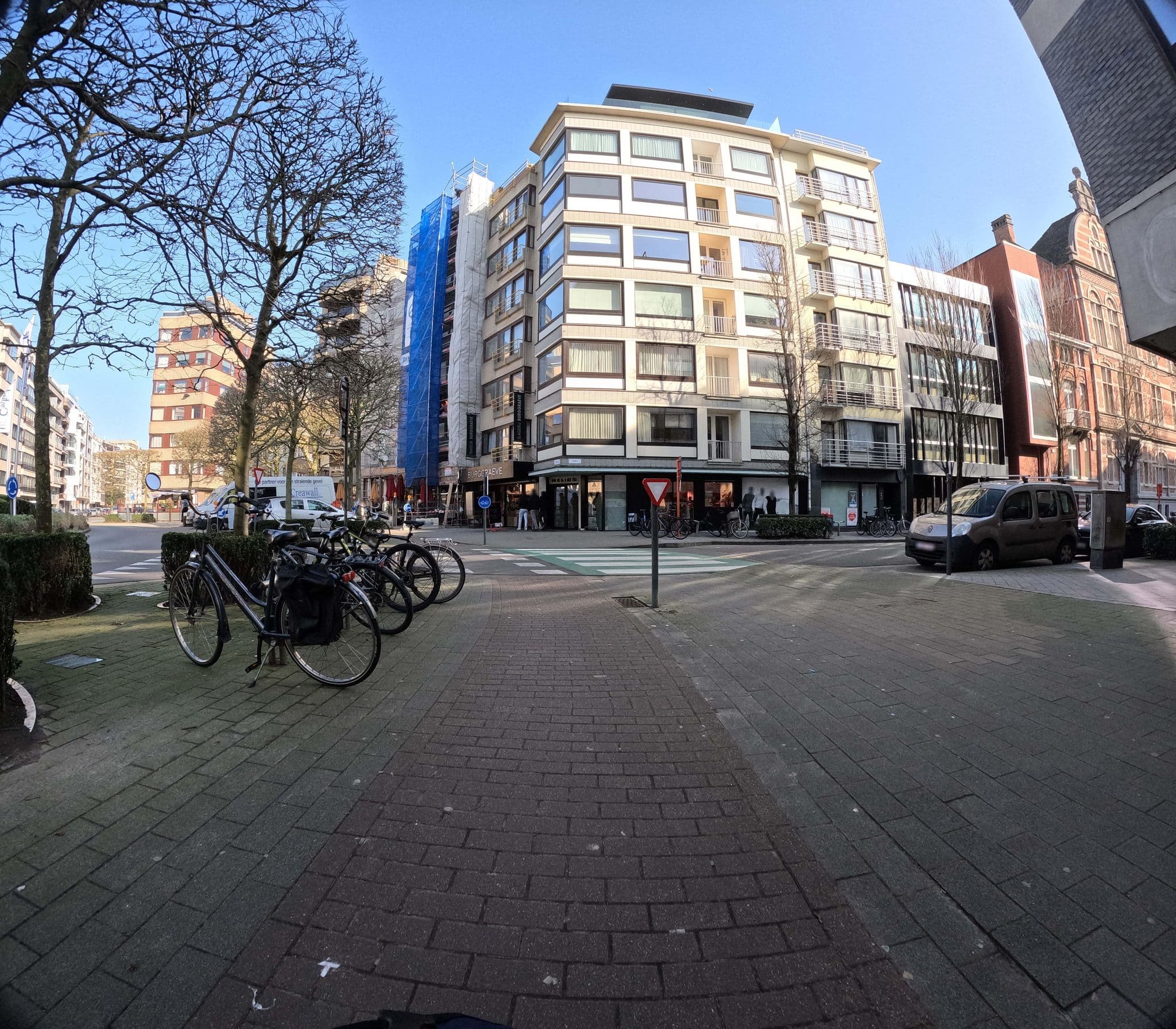 Street view near Airbnb J&S, Ostend — © filipc (CC BY-SA · Mapillary)