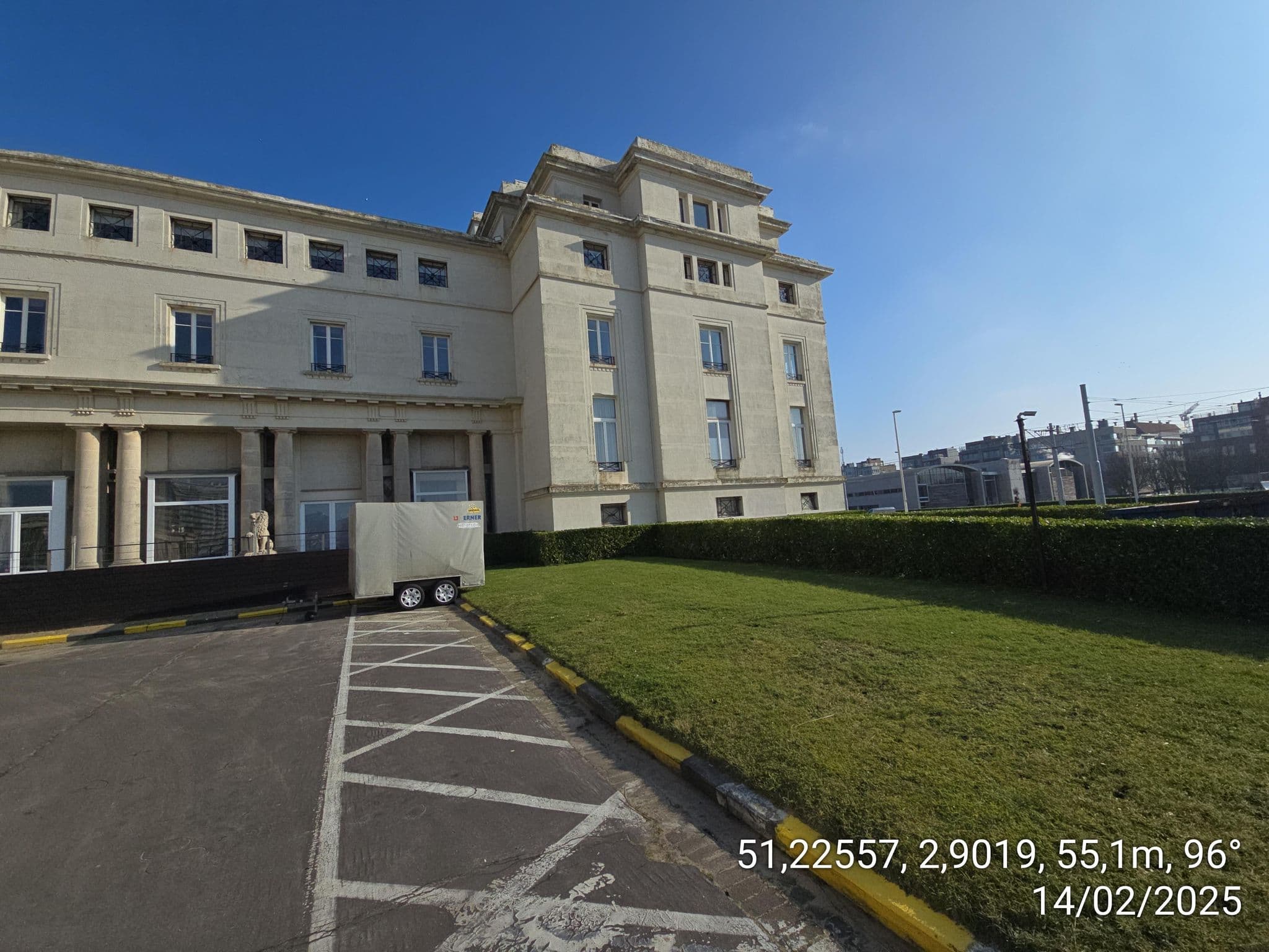 Street view near Restotel nv, Ostend — © filipc (CC BY-SA · Mapillary)