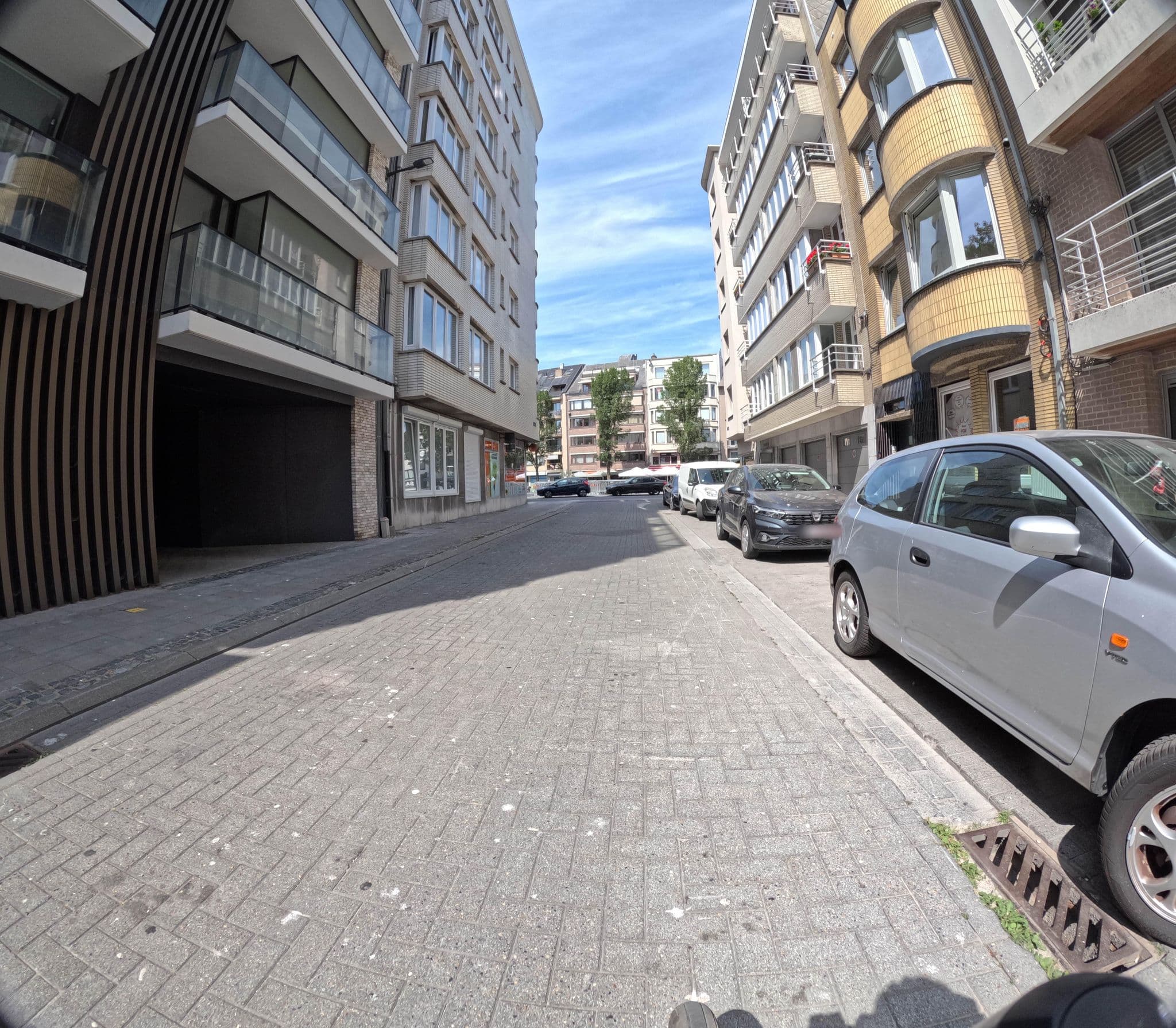 Street view near Residence Windsor, Ostend — © filipc (CC BY-SA · Mapillary)