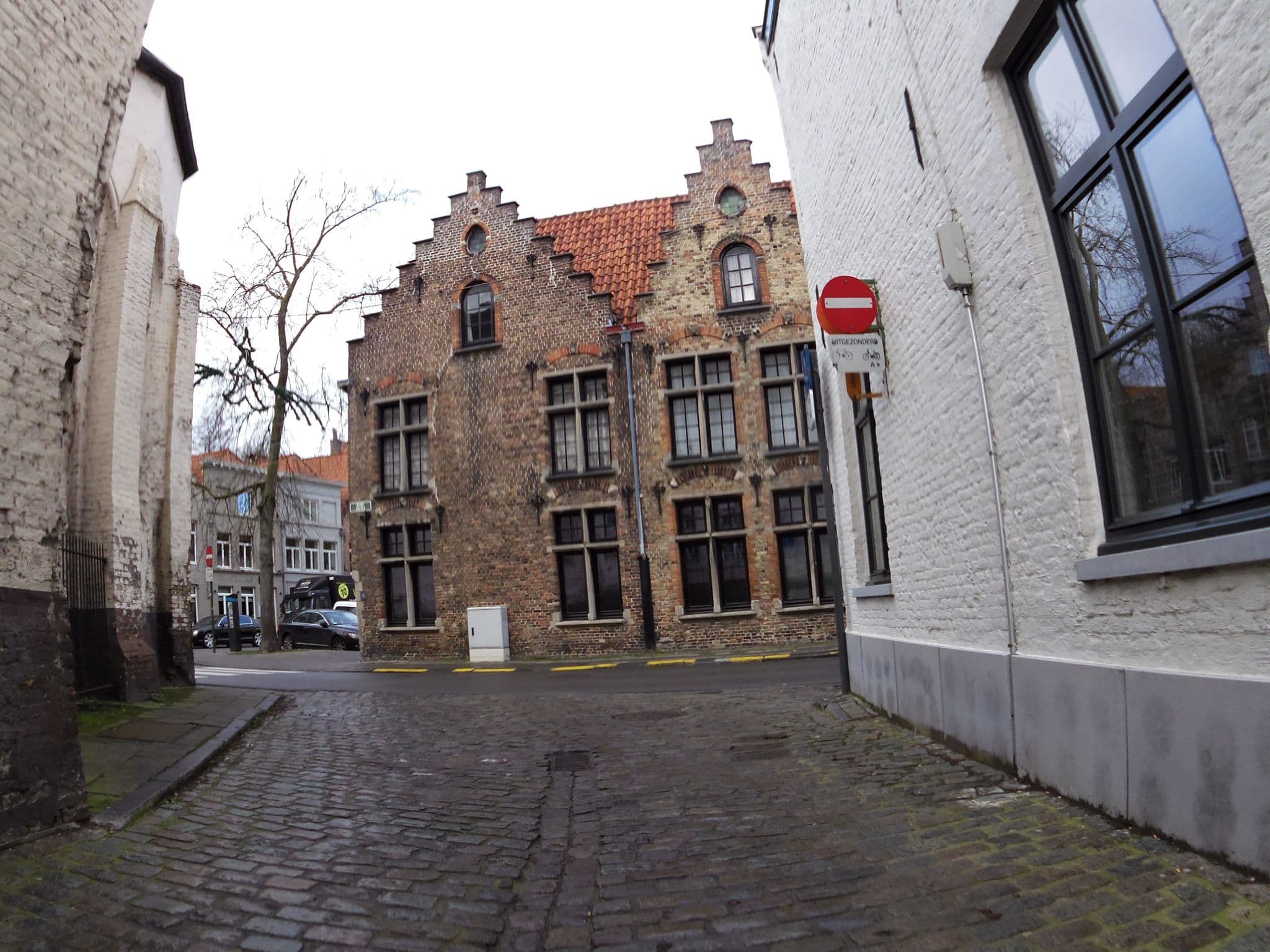 Street view near De jacobijn, Brugge — © zors1843 (CC BY-SA · Mapillary)