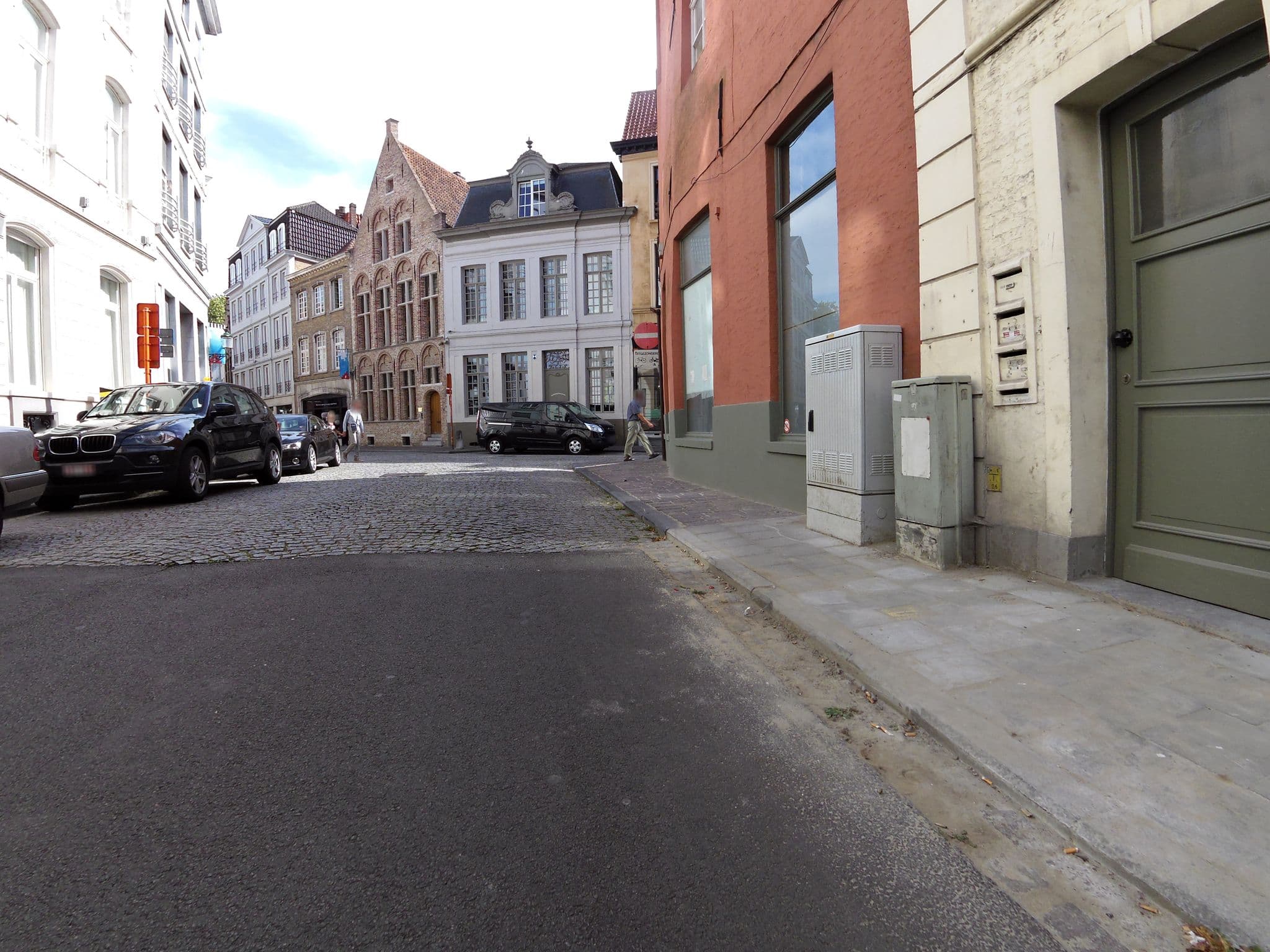 Street view near Walburg Hotel, Brugge — © zors1843 (CC BY-SA · Mapillary)