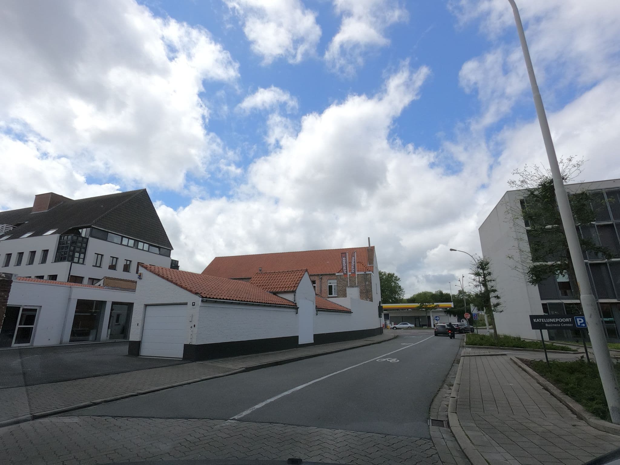 Street view near beddje, Brugge — © filipc (CC BY-SA · Mapillary)