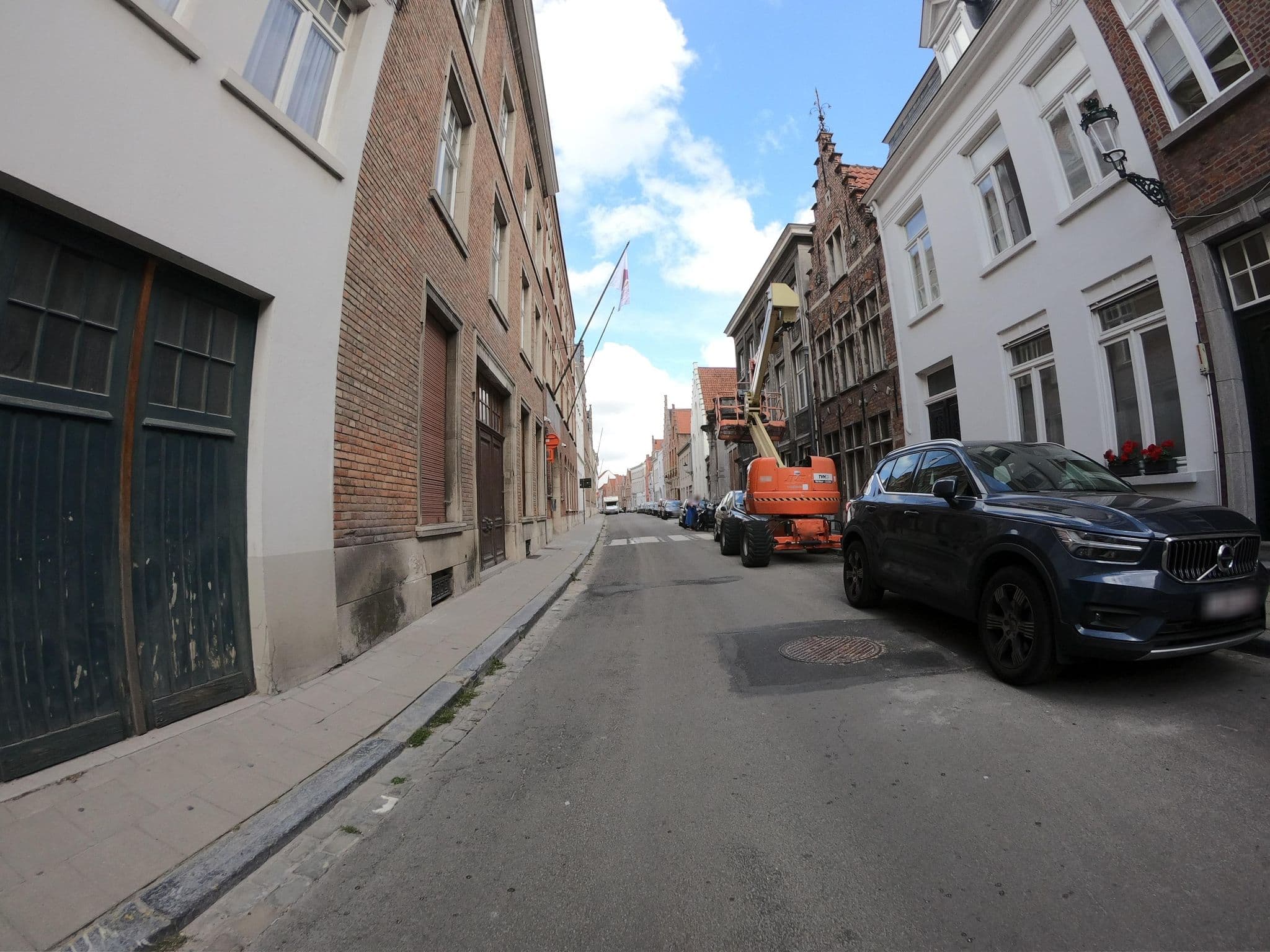 Street view near B&B de Voorplaats, Brugge — © filipc (CC BY-SA · Mapillary)