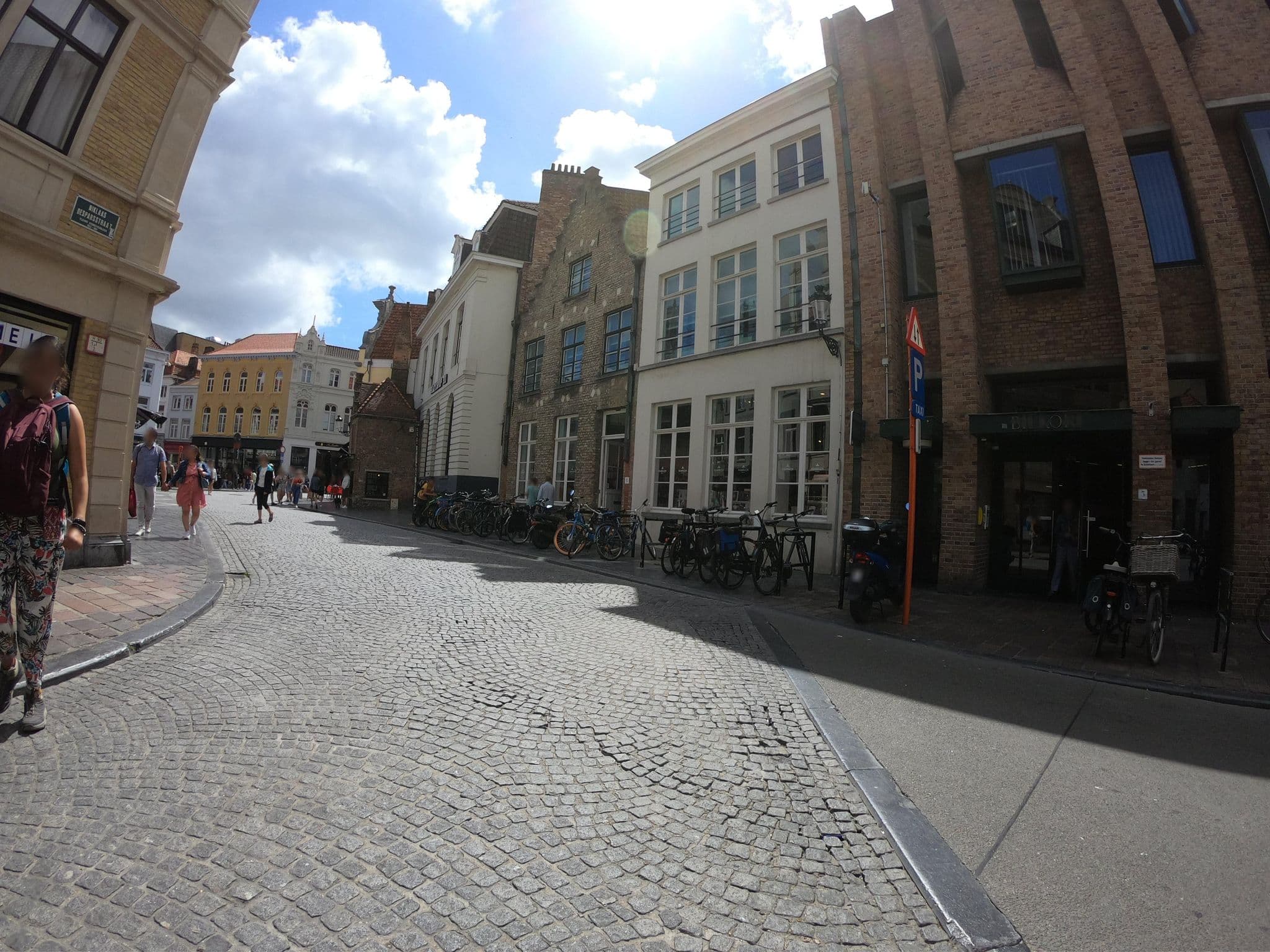 Street view near Watteeuw Carl, Brugge — © filipc (CC BY-SA · Mapillary)
