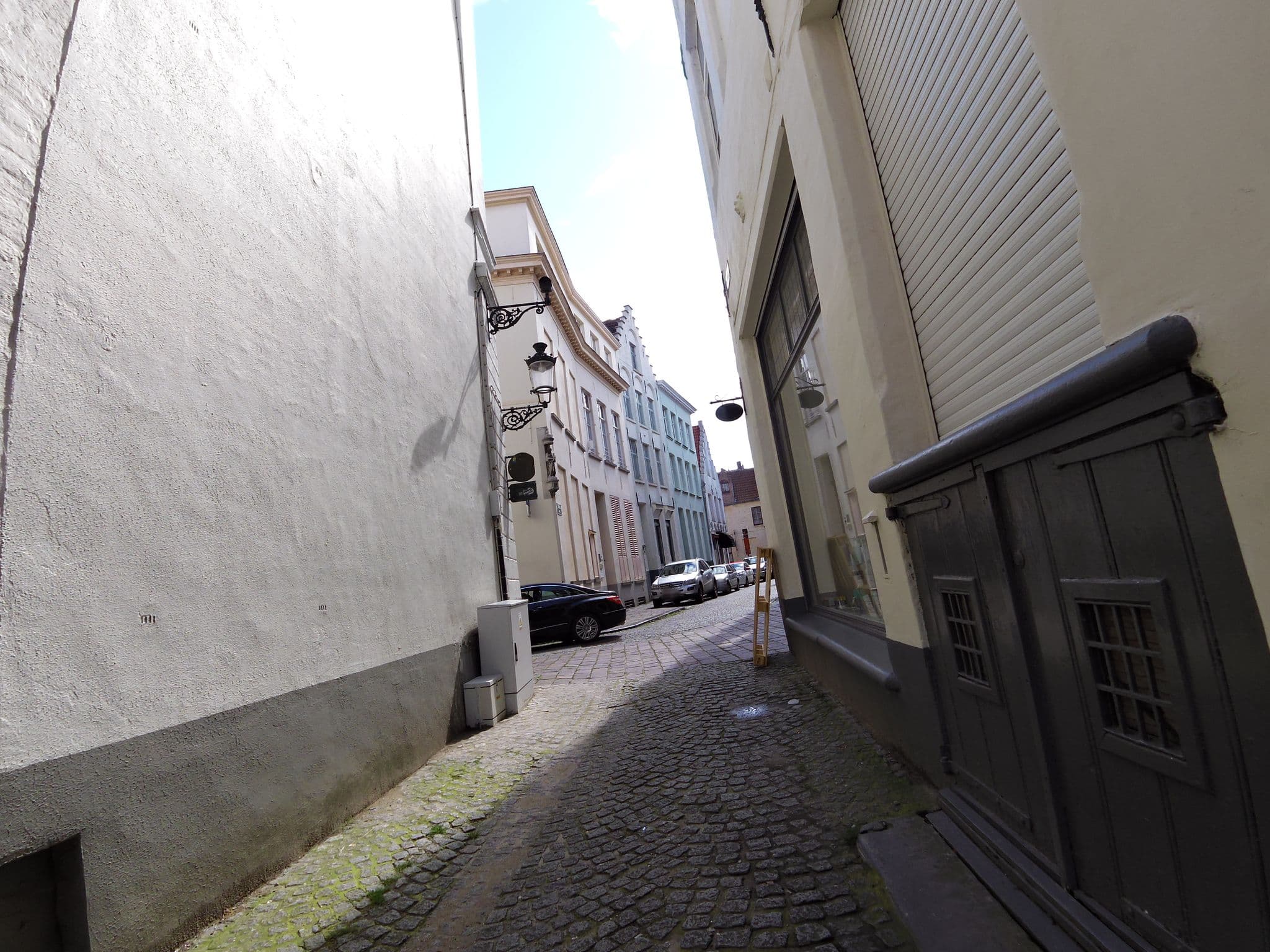 Street view near House Of Seasons - Autumn, Brugge — © zors1843 (CC BY-SA · Mapillary)