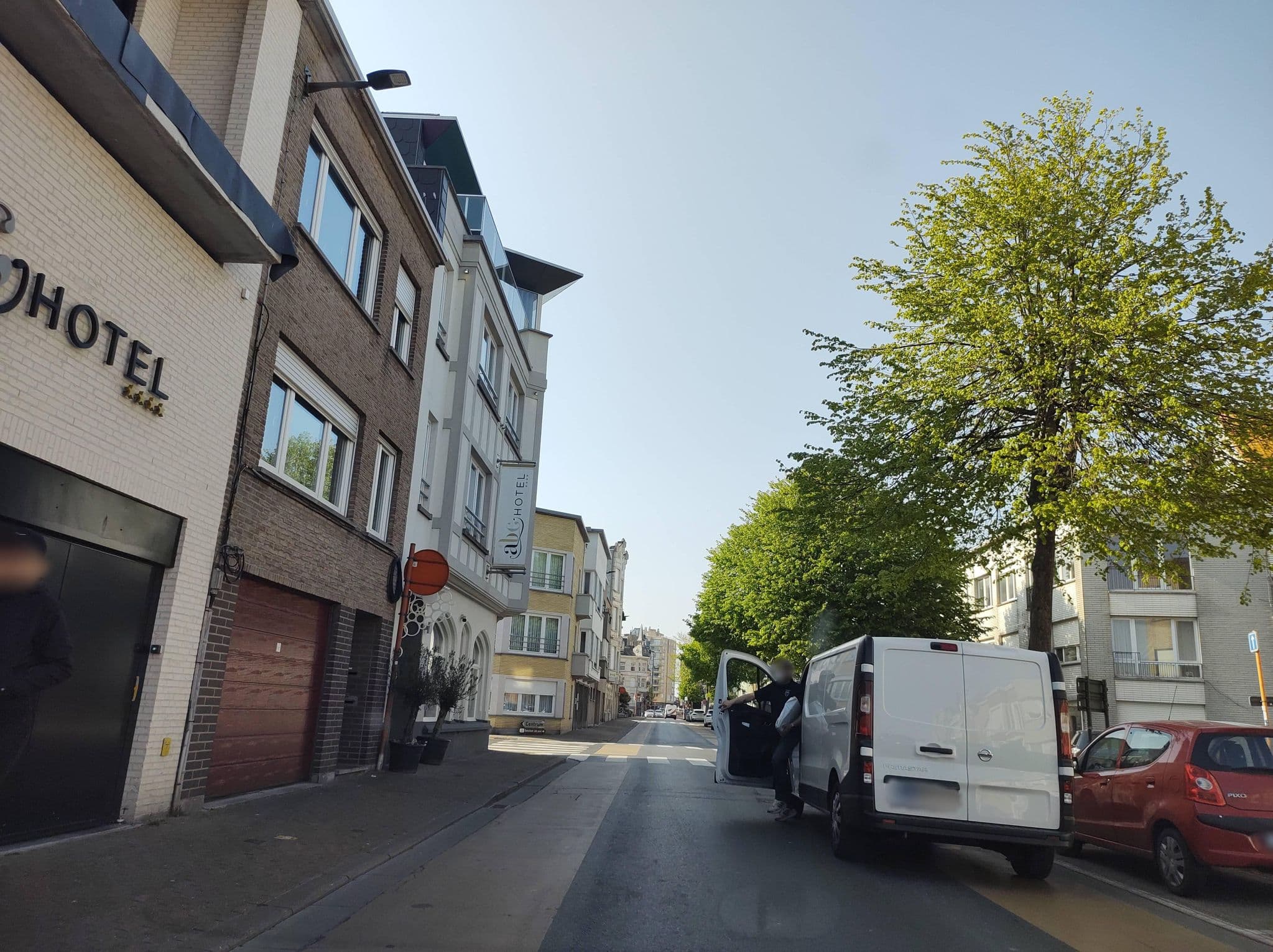 Street view near Hotel Old Bridge, Blankenberge — © thetornado76 (CC BY-SA · Mapillary)