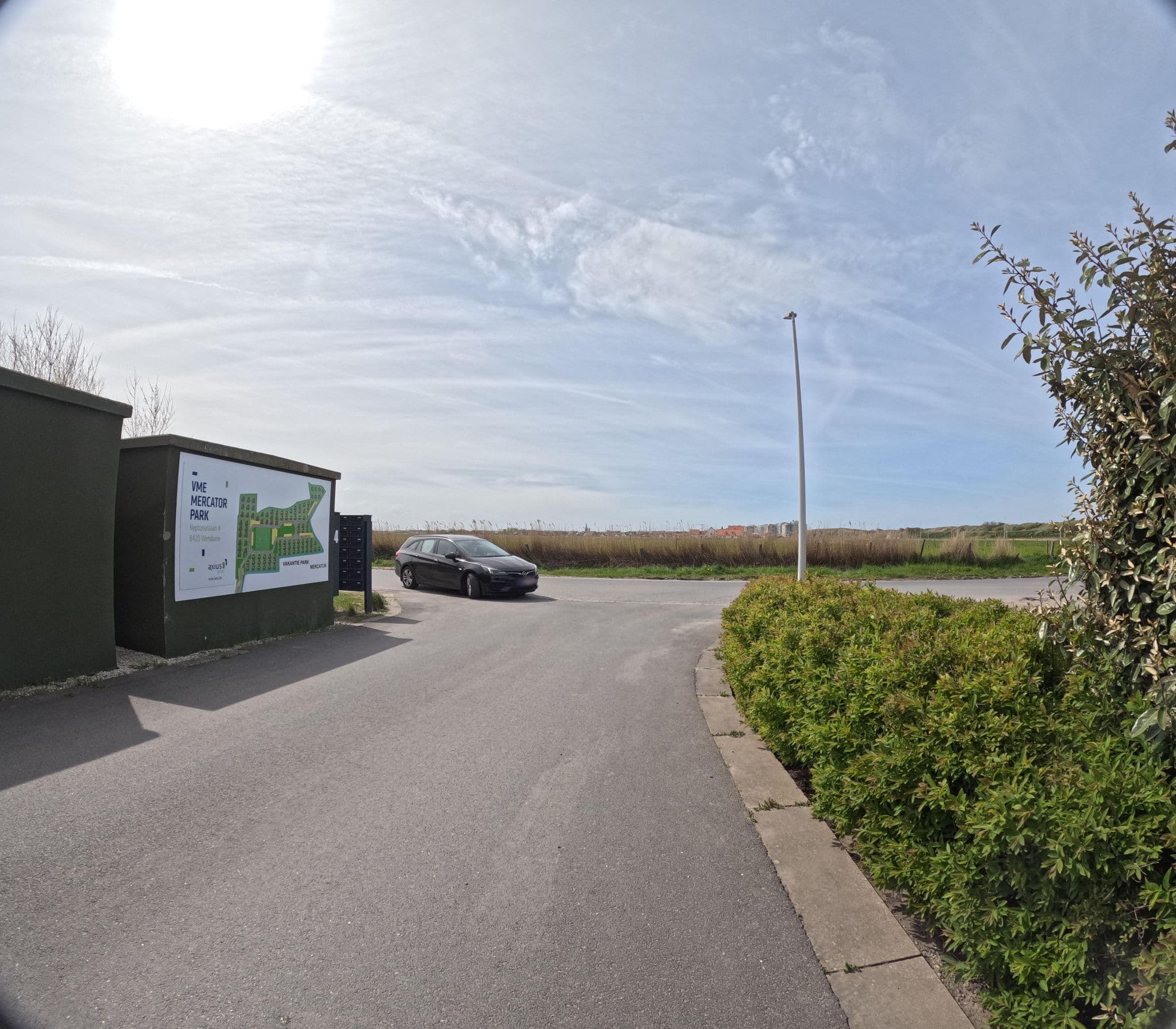 Street view near Vissershuisjes Wenduine, Wenduine — © filipc (CC BY-SA · Mapillary)