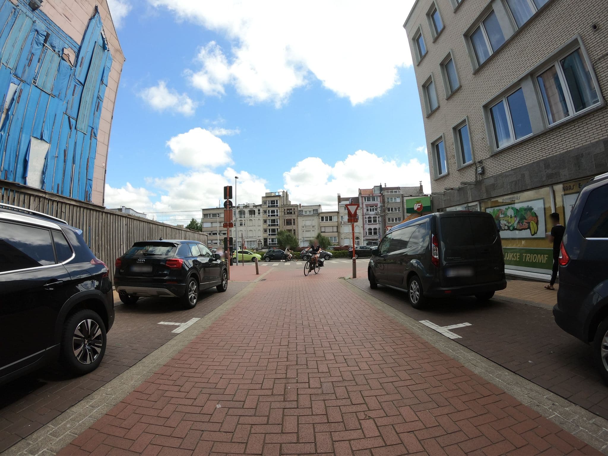 Street view near Residentie The Pier, Blankenberge — © filipc (CC BY-SA · Mapillary)