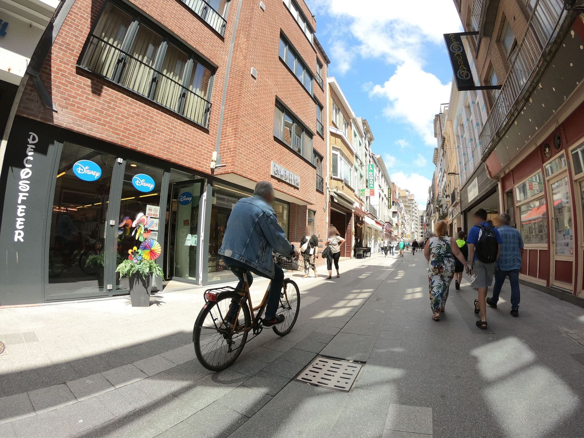 Street view near Hotel etm bach, Blankenberge — © filipc (CC BY-SA · Mapillary)