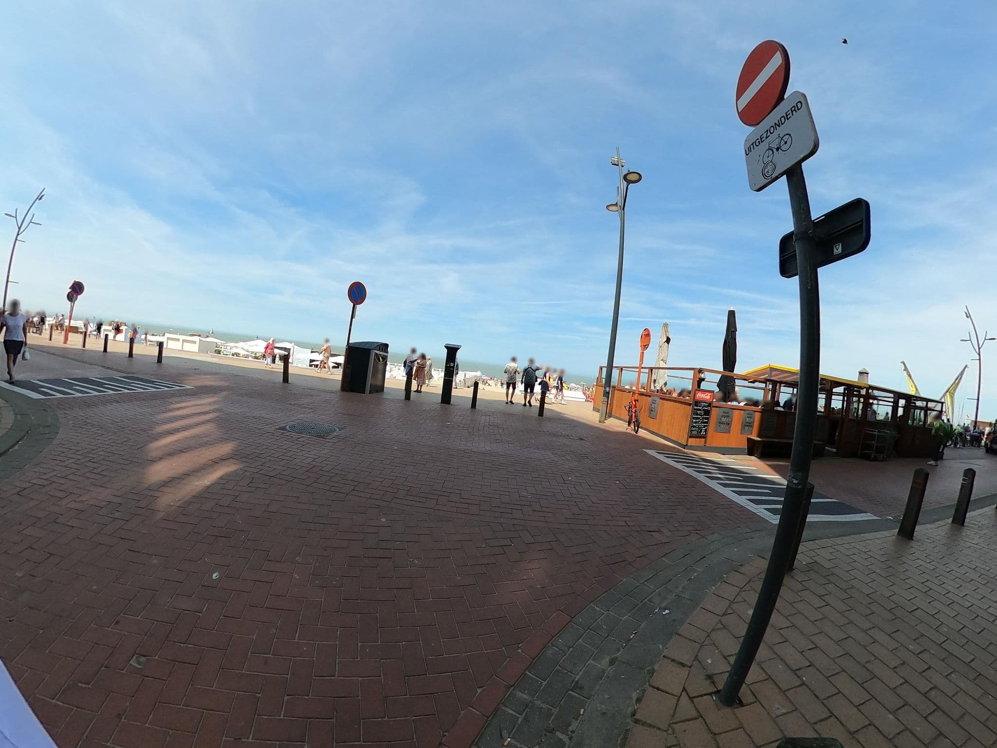 Street view near Petit Rouge, Blankenberge — © RaphaelPasLoin (CC BY-SA · Mapillary)