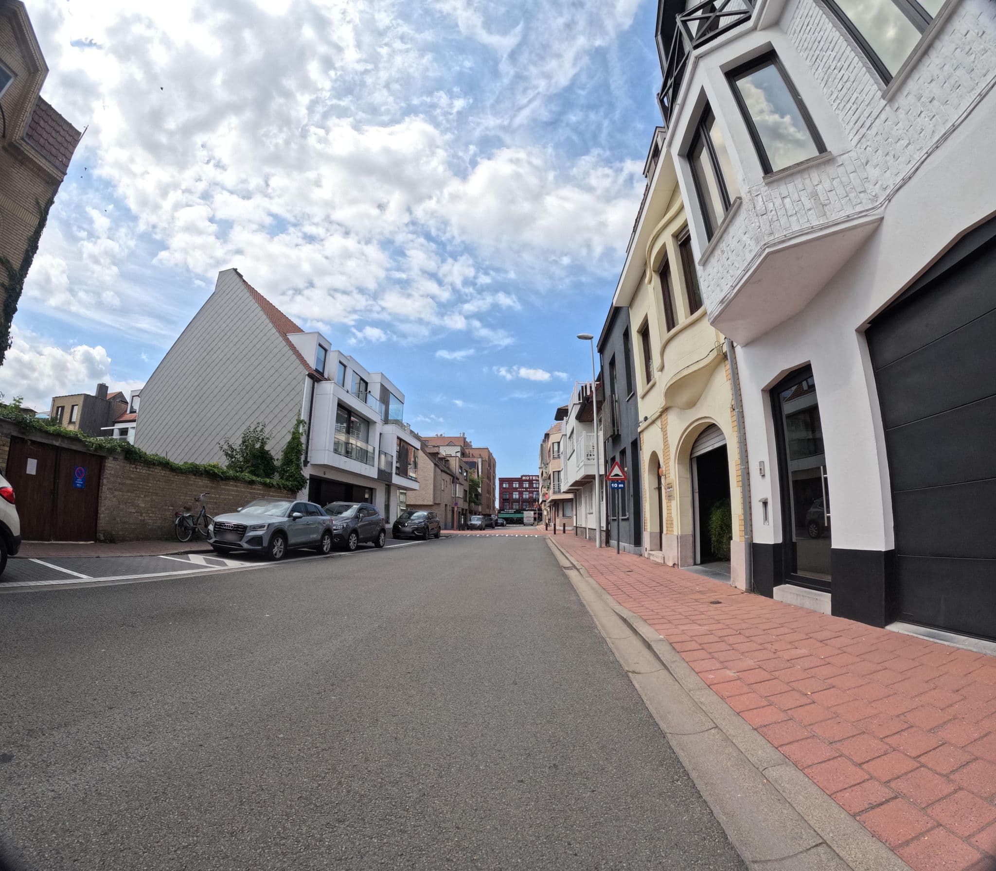Street view near The Imperial "W" Palace, Knokke — © filipc (CC BY-SA · Mapillary)