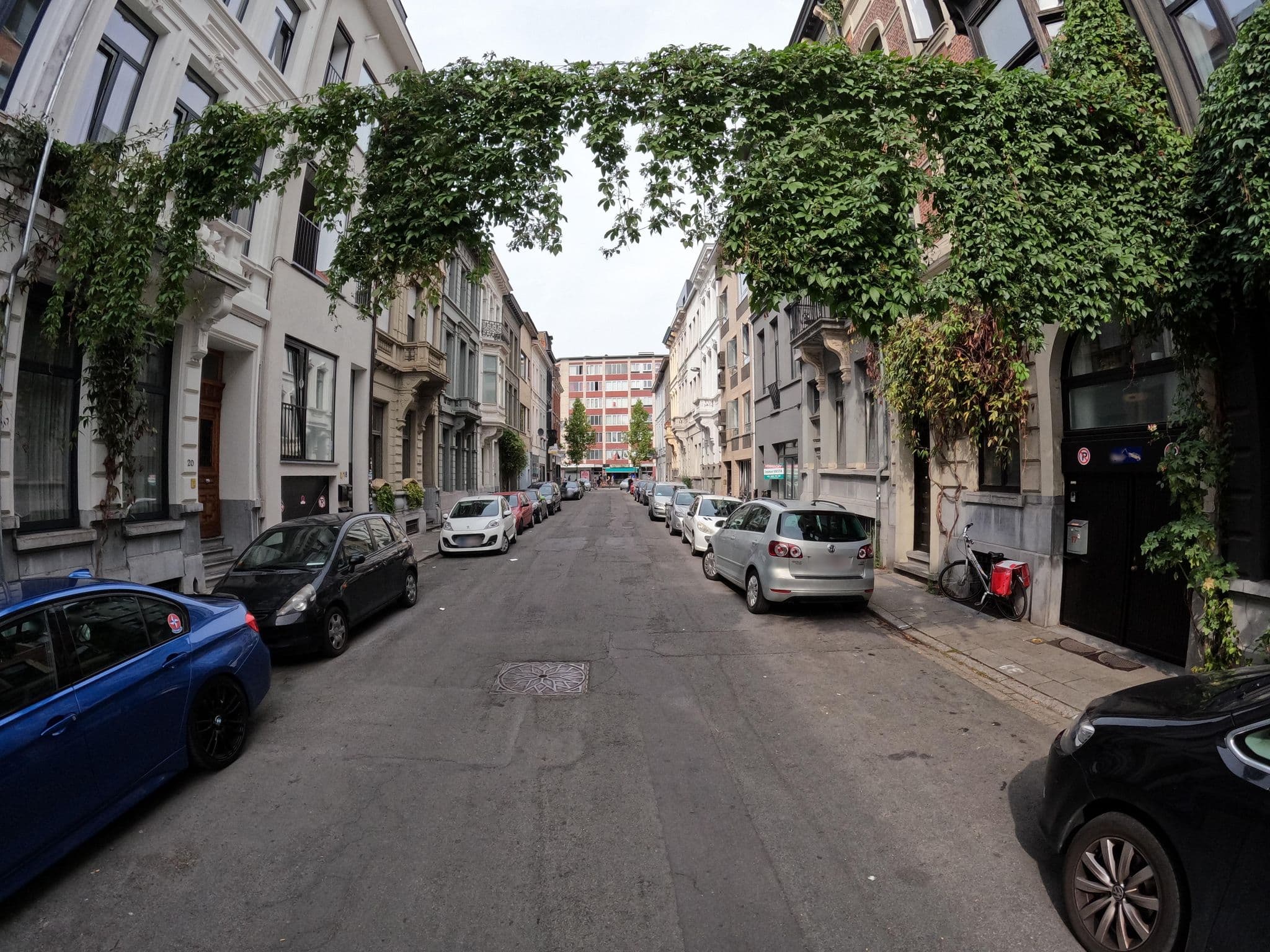 Street view near Ohjoy Antwerpen, Borgerhout — © koninklijke (CC BY-SA · Mapillary)