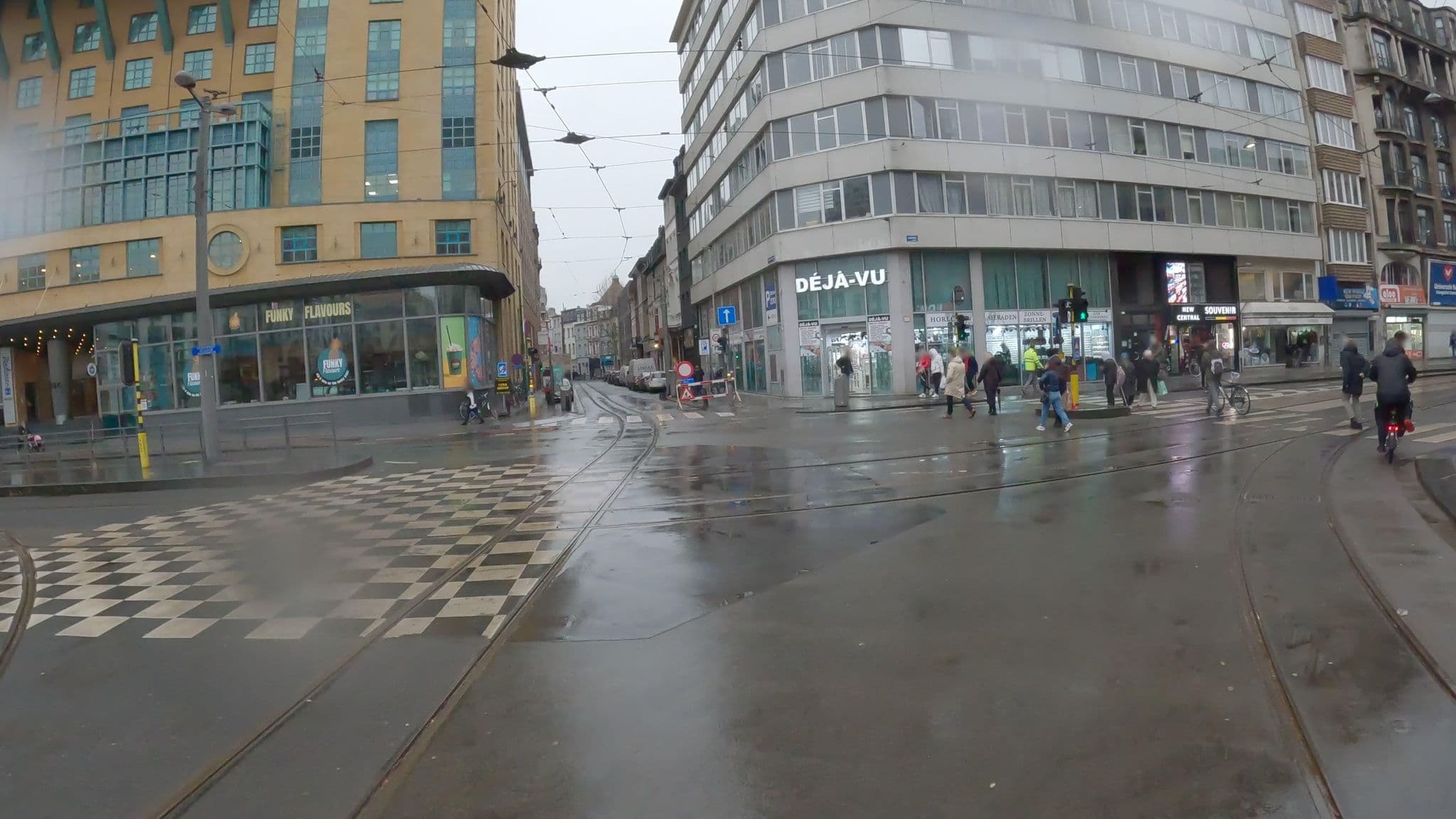 Street view near Radisson Blu Fitness and Pool, Borgerhout — © koninklijke (CC BY-SA · Mapillary)