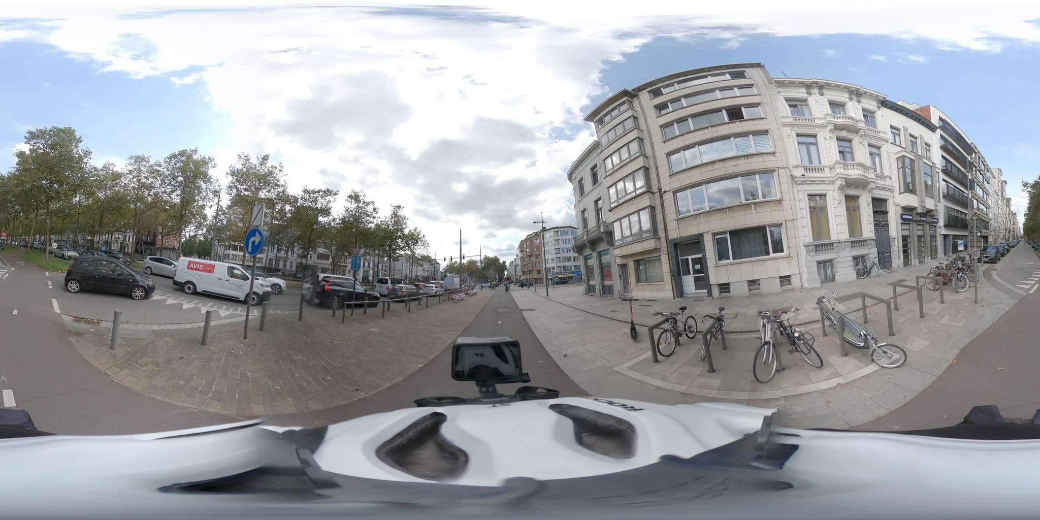 Street view near kay’s pitzetel, Antwerp — © konink360 (CC BY-SA · Mapillary)