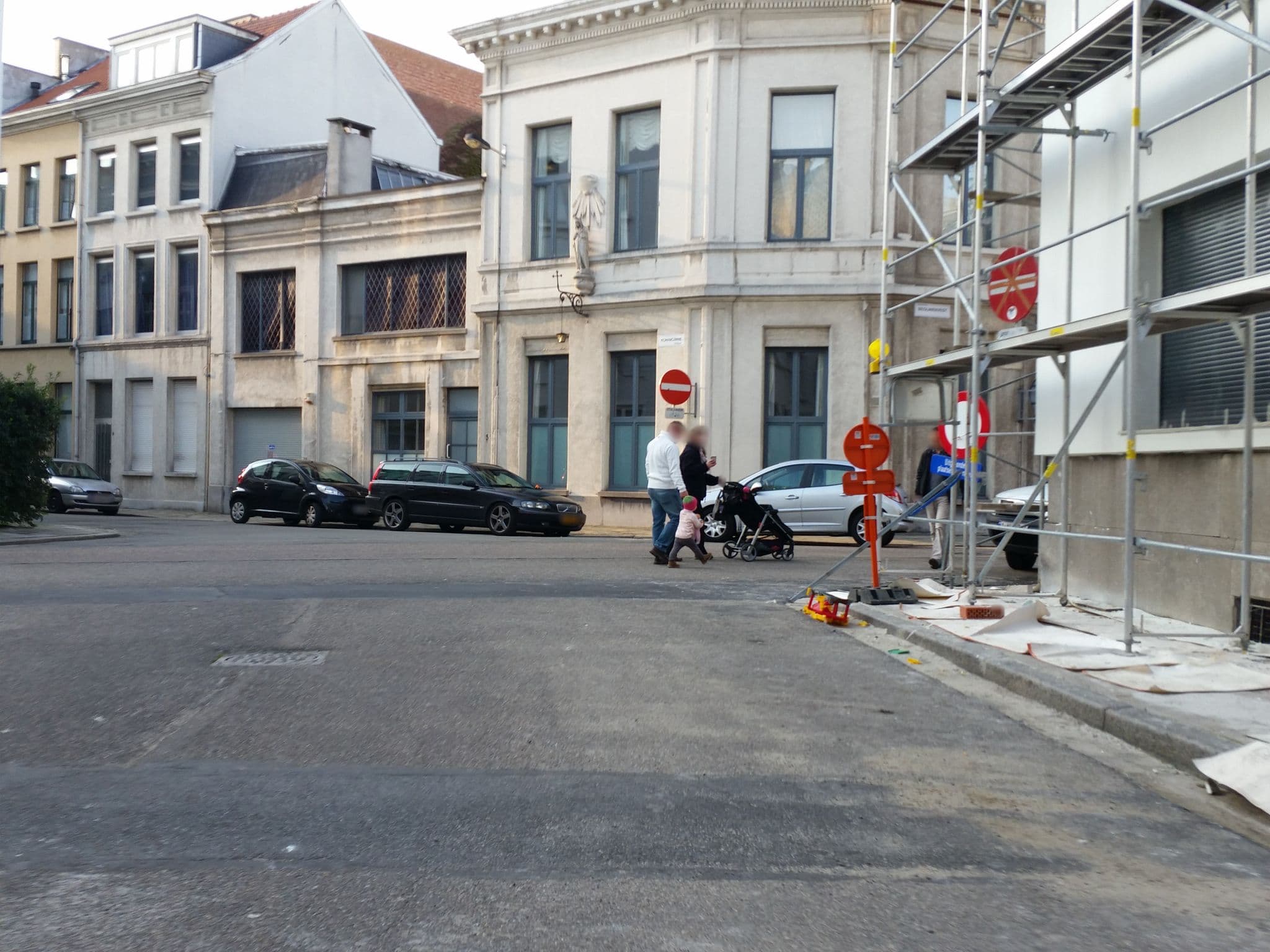 Street view near Classy Romantic Apartment, Antwerp — © filipc (CC BY-SA · Mapillary)