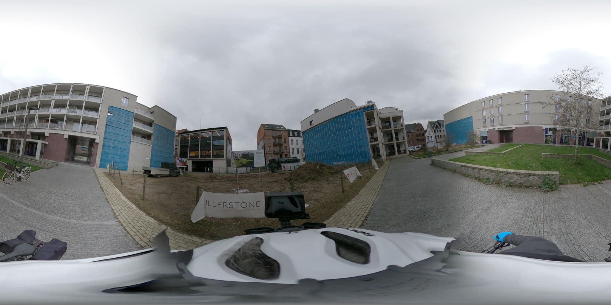 Street view near Zeemanshuis Hotel, Antwerp — © konink360 (CC BY-SA · Mapillary)