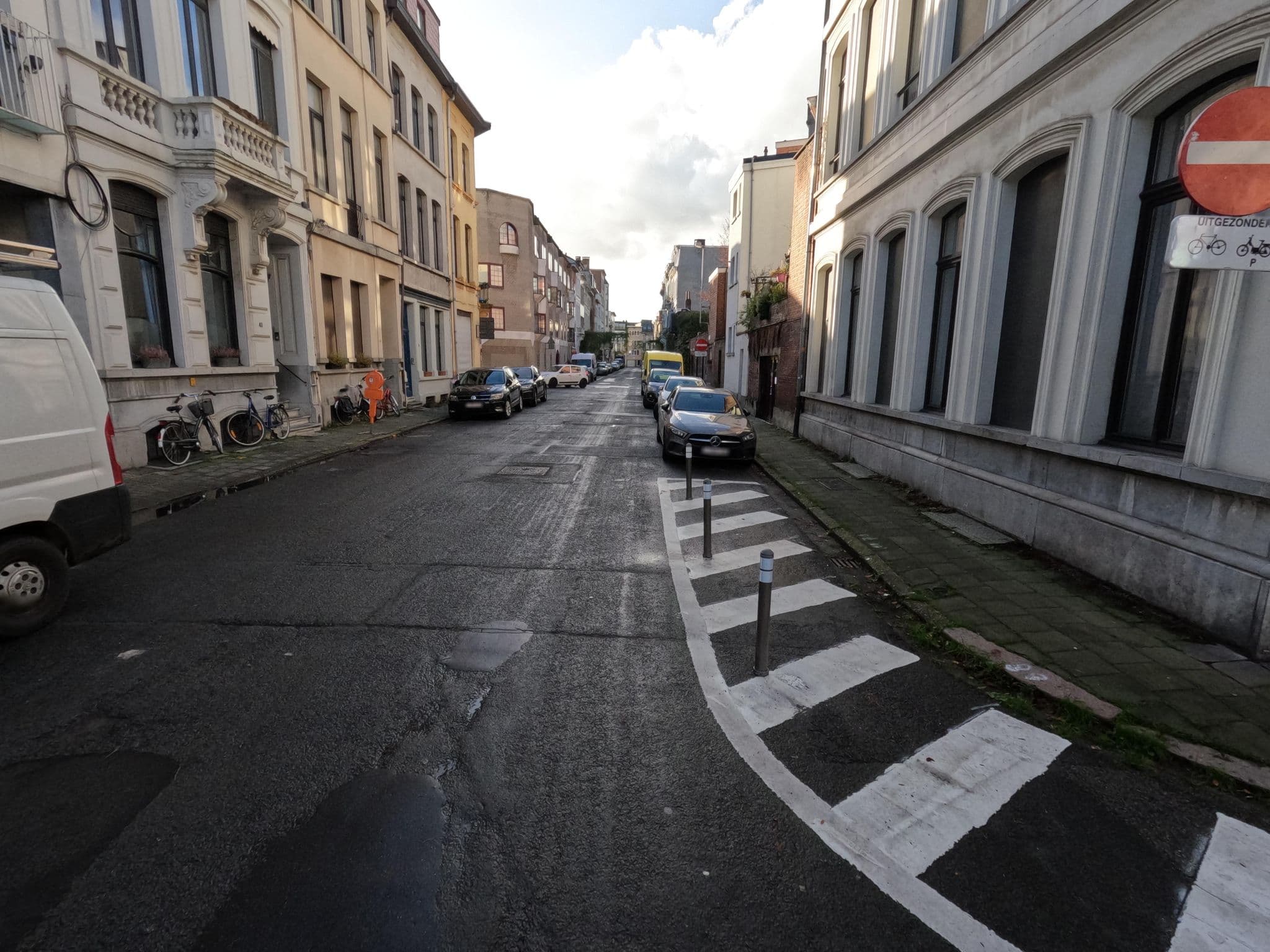 Street view near Gastenkamer De Dageraad, Borgerhout — © koninklijke (CC BY-SA · Mapillary)