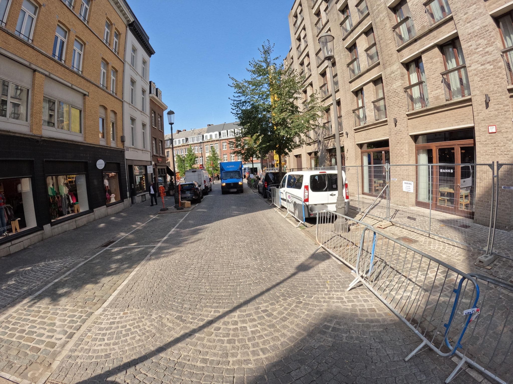 Street view near Banks Hotel Antwerp, Antwerp — © koninklijke (CC BY-SA · Mapillary)