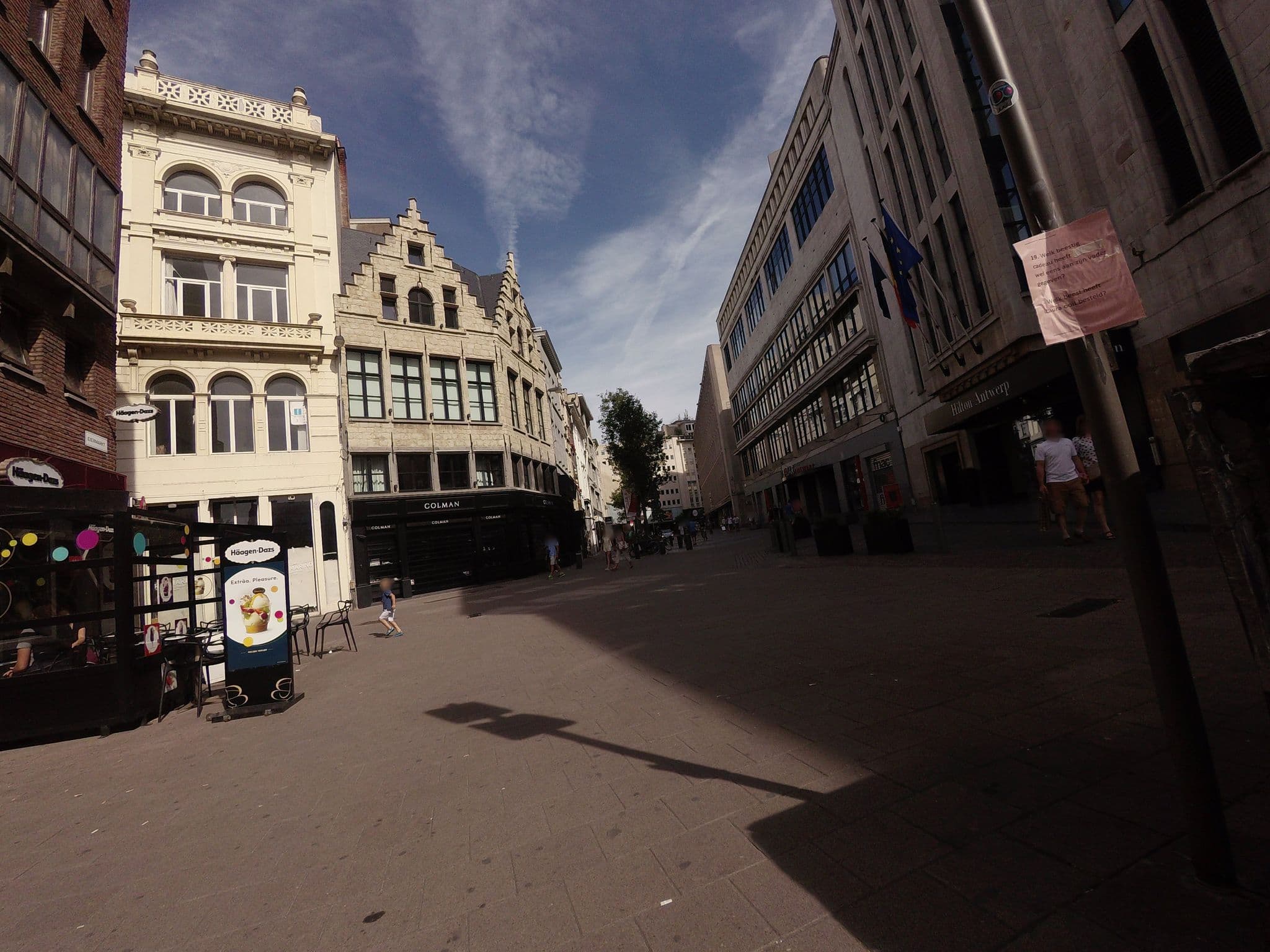 Street view near Hotel De Gulde Schoen, Antwerp — © filipc (CC BY-SA · Mapillary)