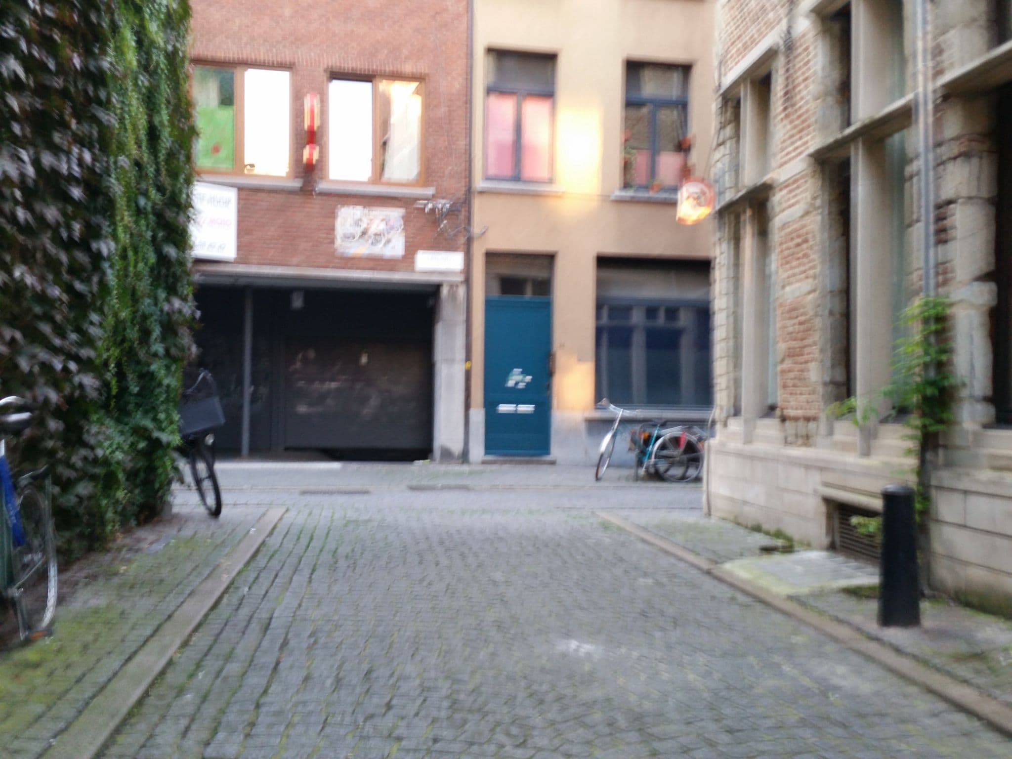 Street view near Peetermans/Ine, Antwerp — © filipc (CC BY-SA · Mapillary)