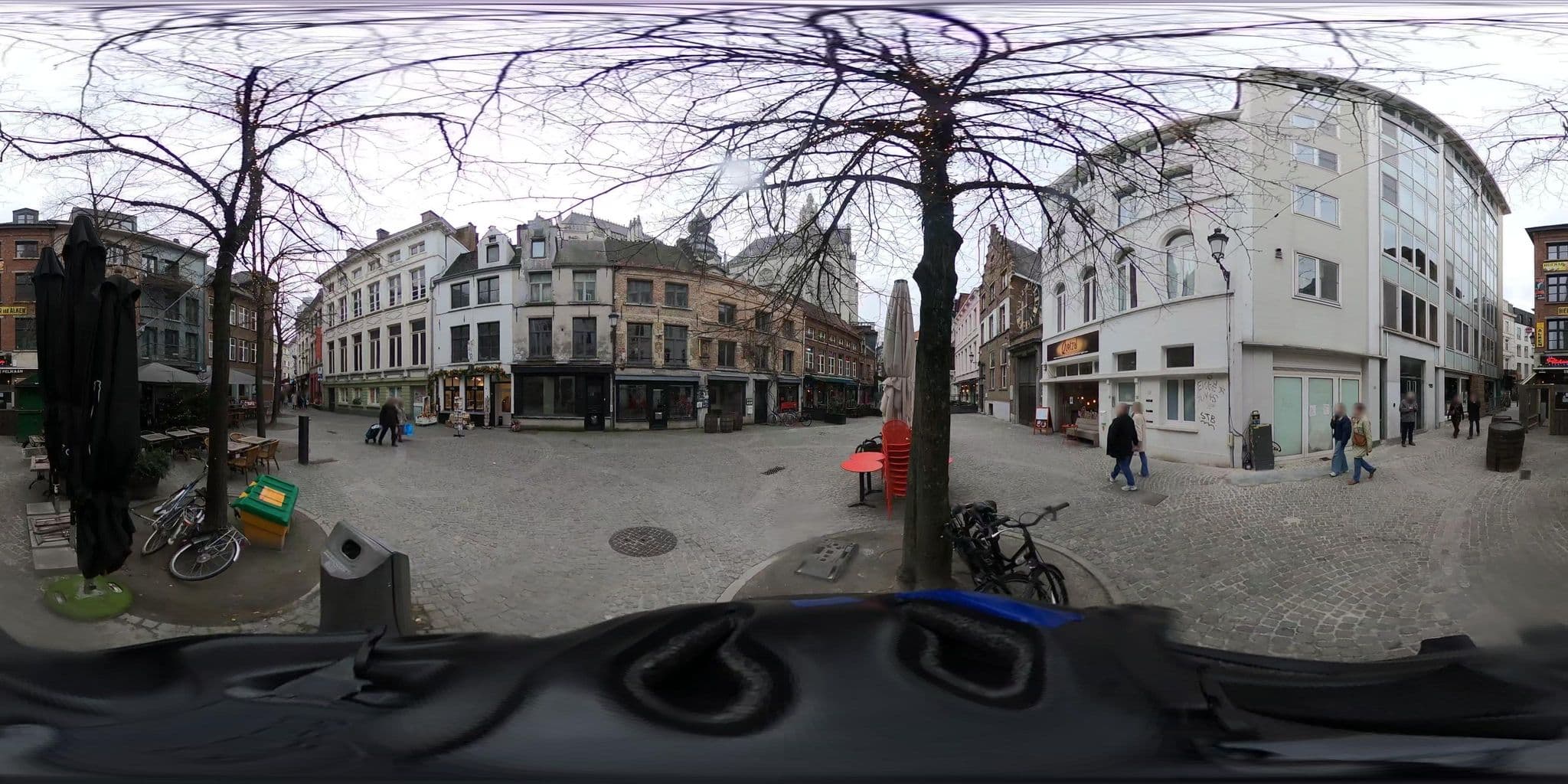 Street view near B&b Kamers Aan De Kathedraal, Antwerp — © konink360 (CC BY-SA · Mapillary)