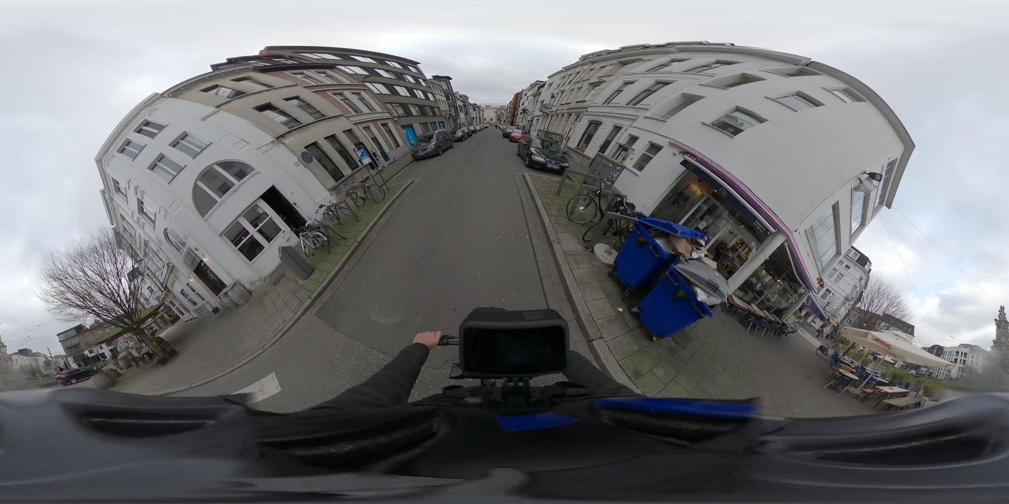 Street view near Miauw Suites, Antwerp — © konink360 (CC BY-SA · Mapillary)