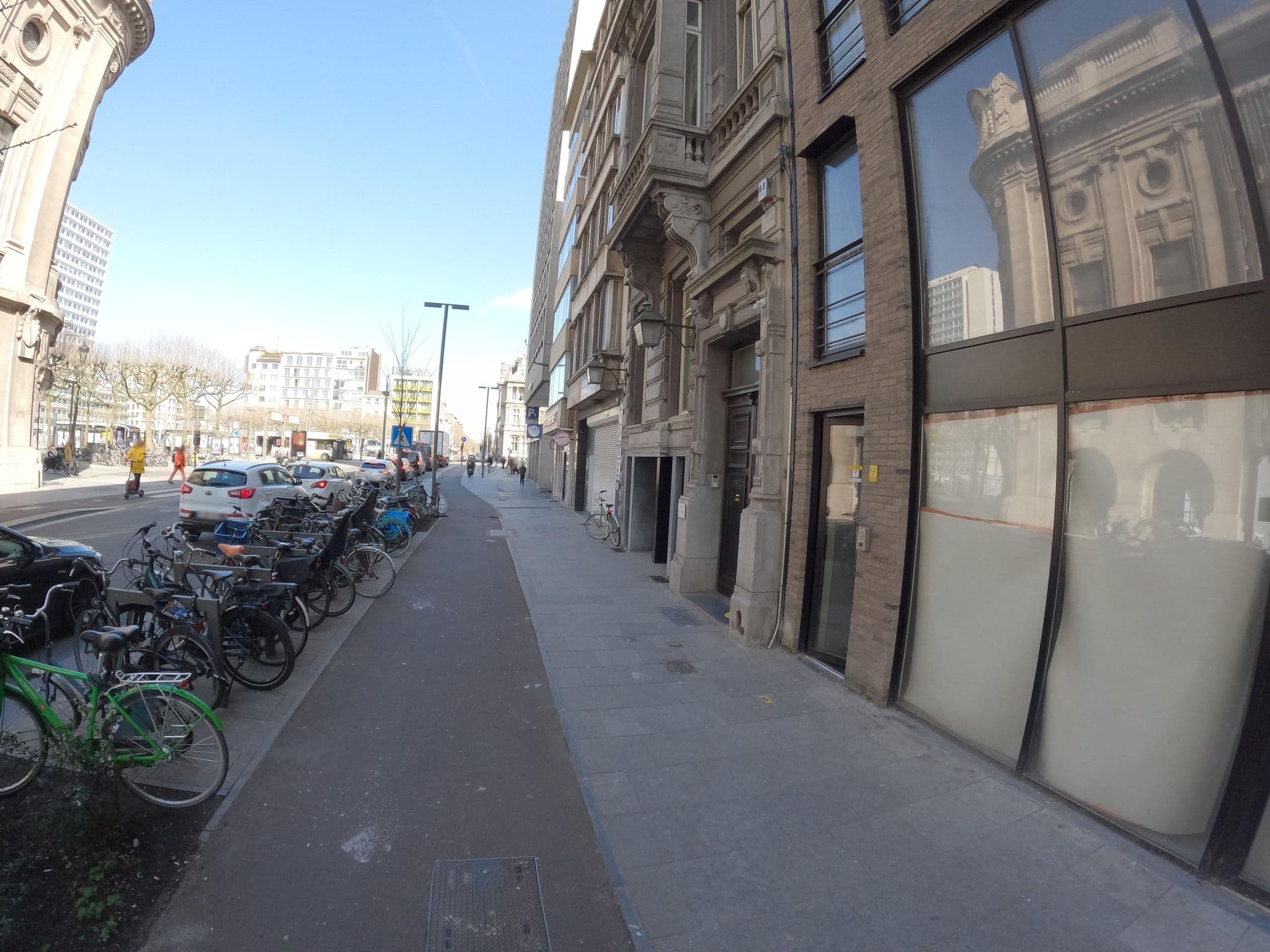 Street view near Kerseylei Hotel, Antwerp — © koninklijke (CC BY-SA · Mapillary)