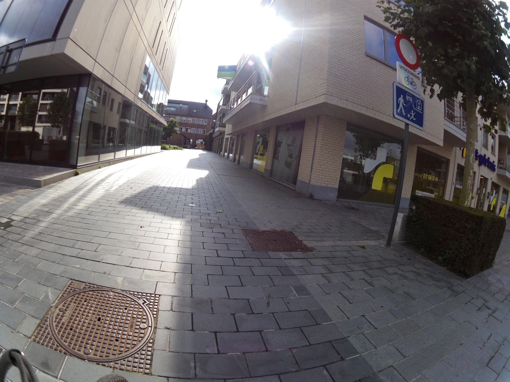 Street view near Corbio Hotel, Lommel — © thierry1030 (CC BY-SA · Mapillary)