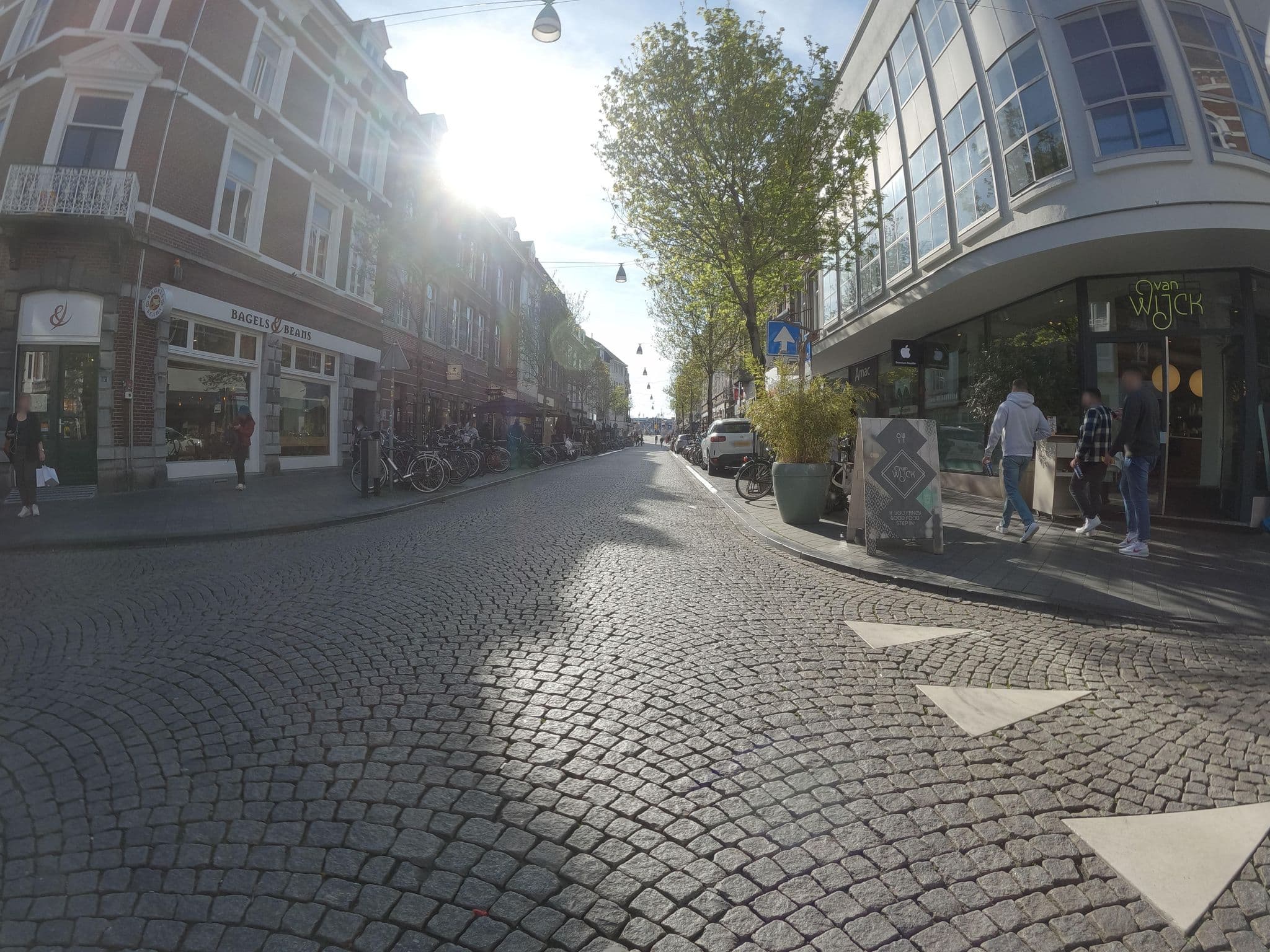 Street view near Bloom, Maastricht — © FahrradstadtAachen (CC BY-SA · Mapillary)