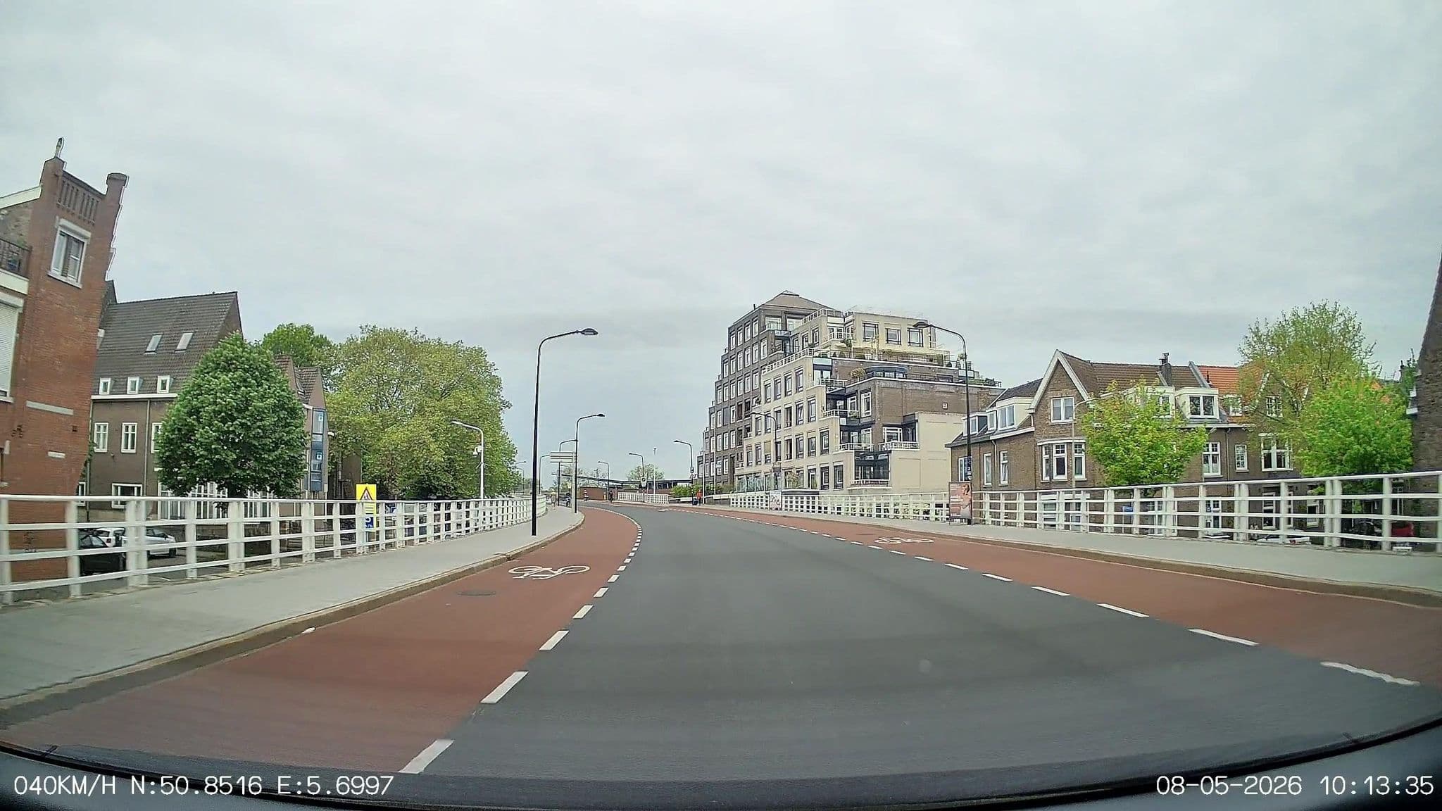 Street view near B&B Street Tango, Maastricht — © thewizard (CC BY-SA · Mapillary)